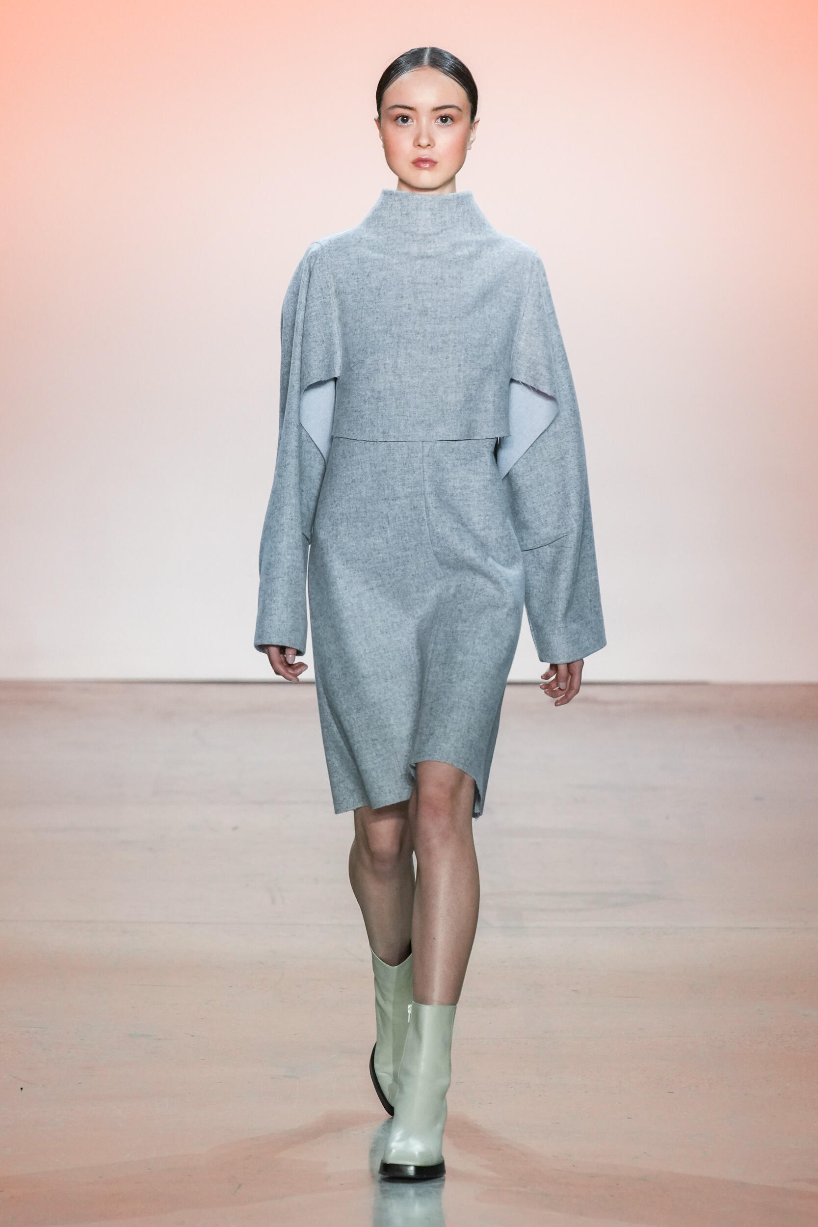 Son Jung Wan Fall 2023 Fashion Show