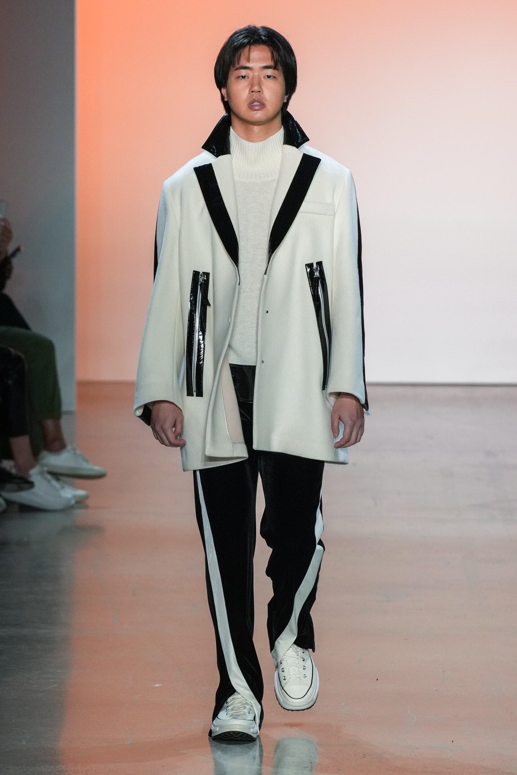 Son Jung Wan Fall 2023 Fashion Show