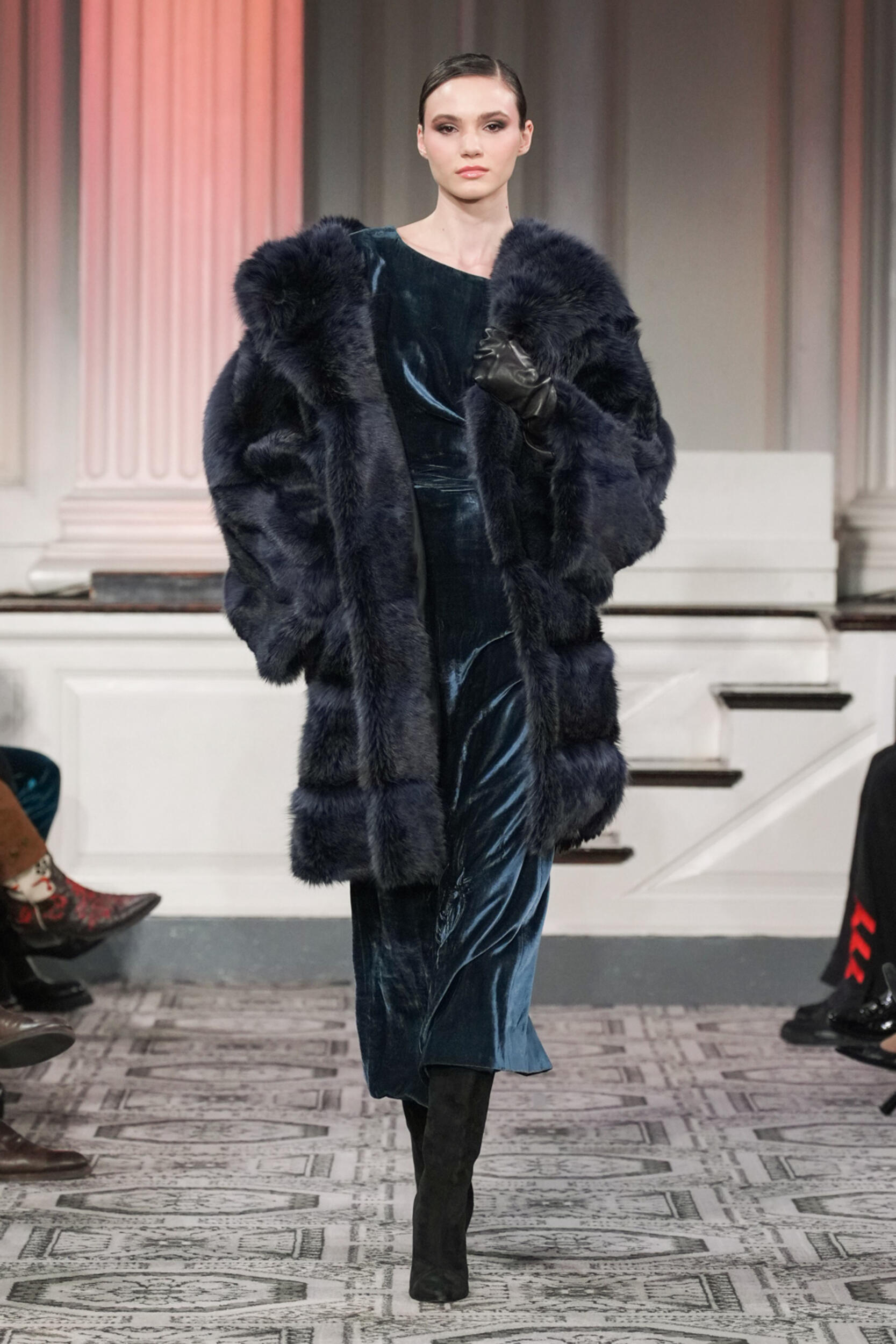 Dennis Basso Fall 2023 Fashion Show