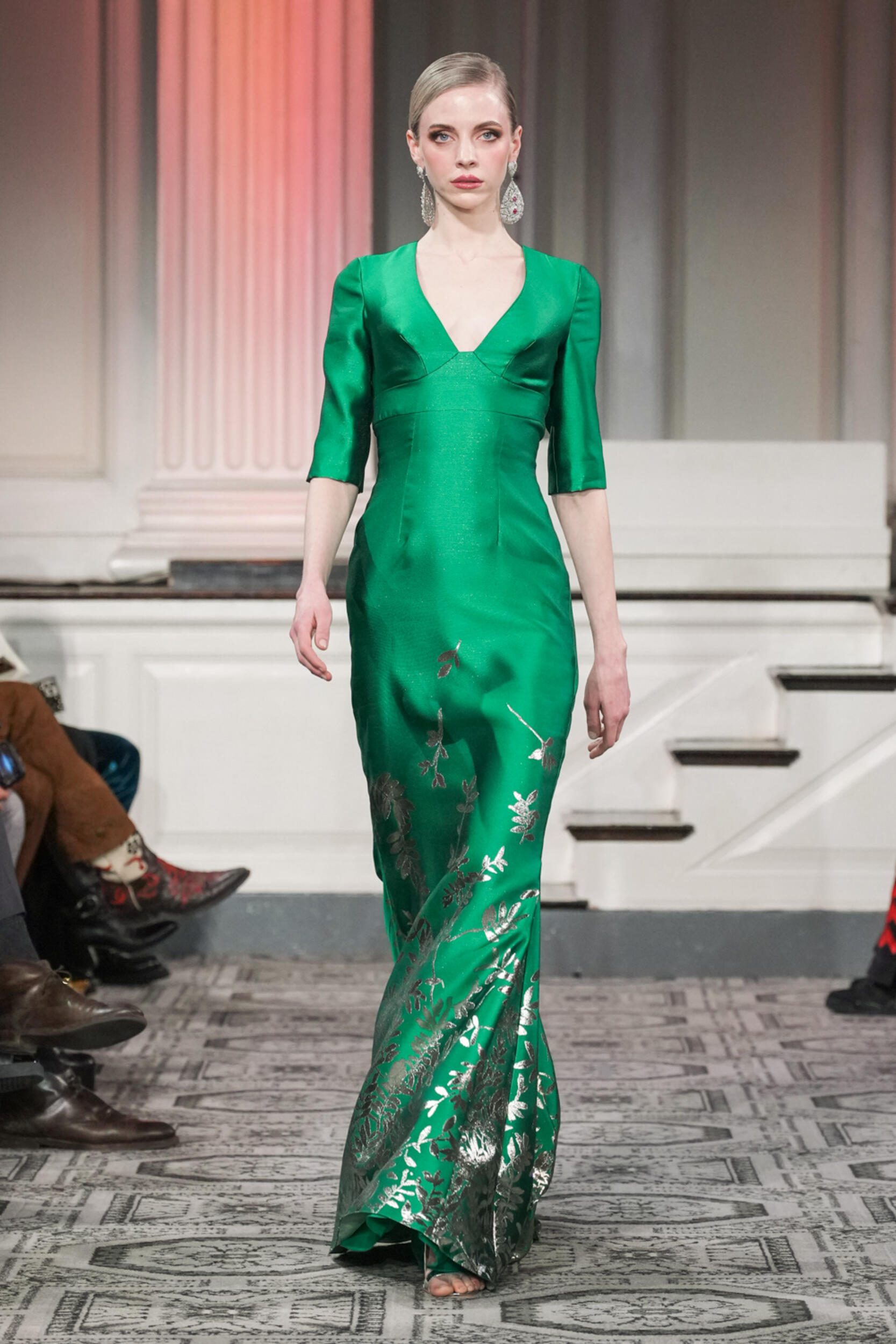 Dennis Basso Fall 2023 Fashion Show