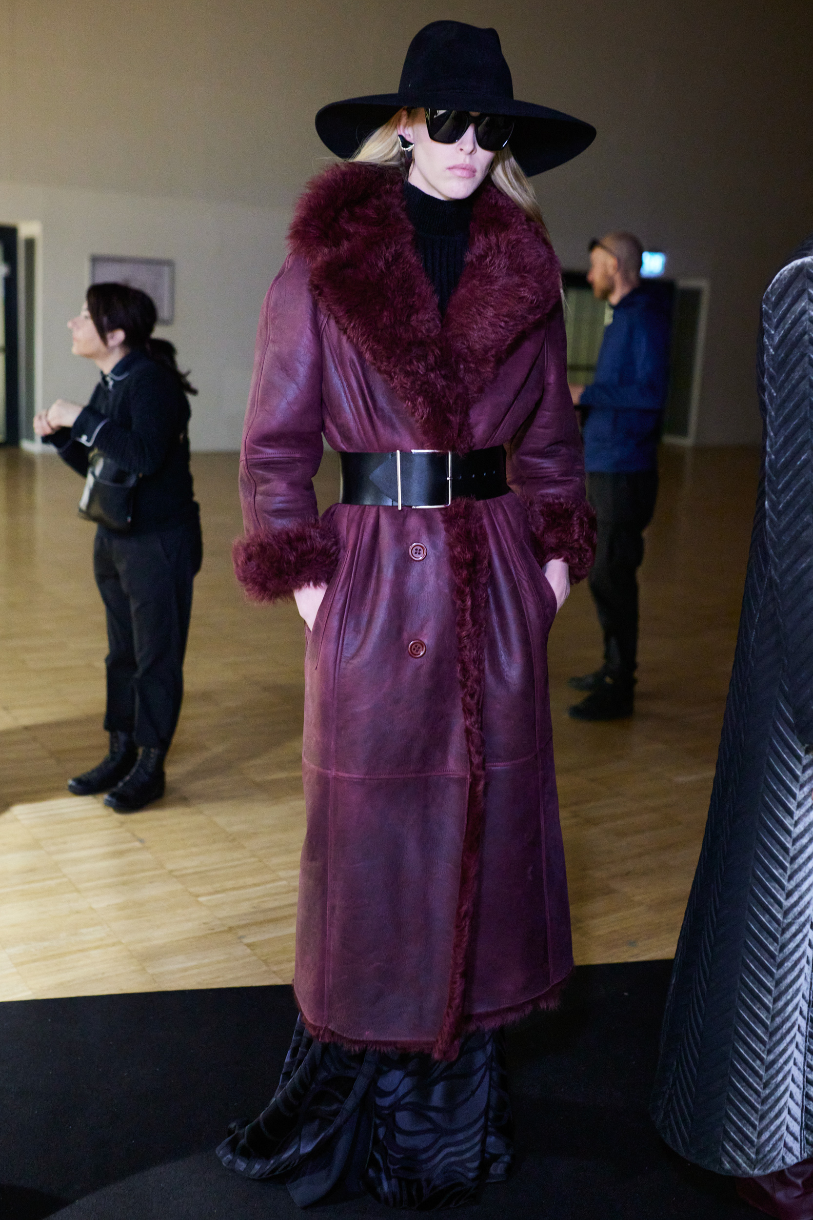 Alberta Ferretti Fall 2023 Fashion Show Backstage