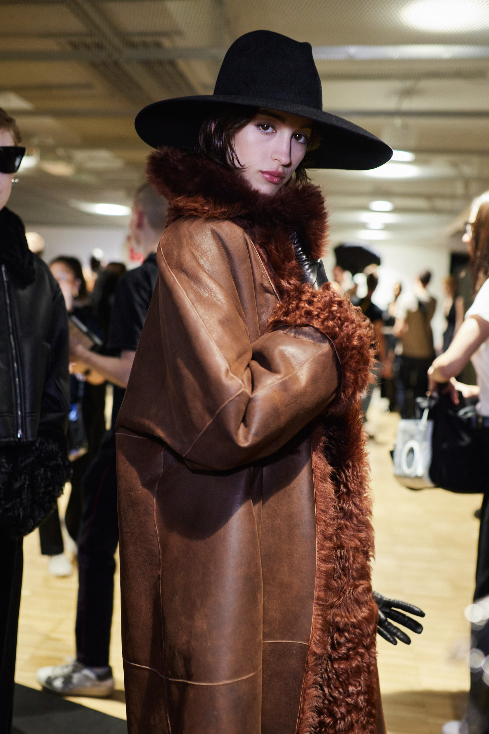 Alberta Ferretti Fall 2023 Fashion Show Backstage