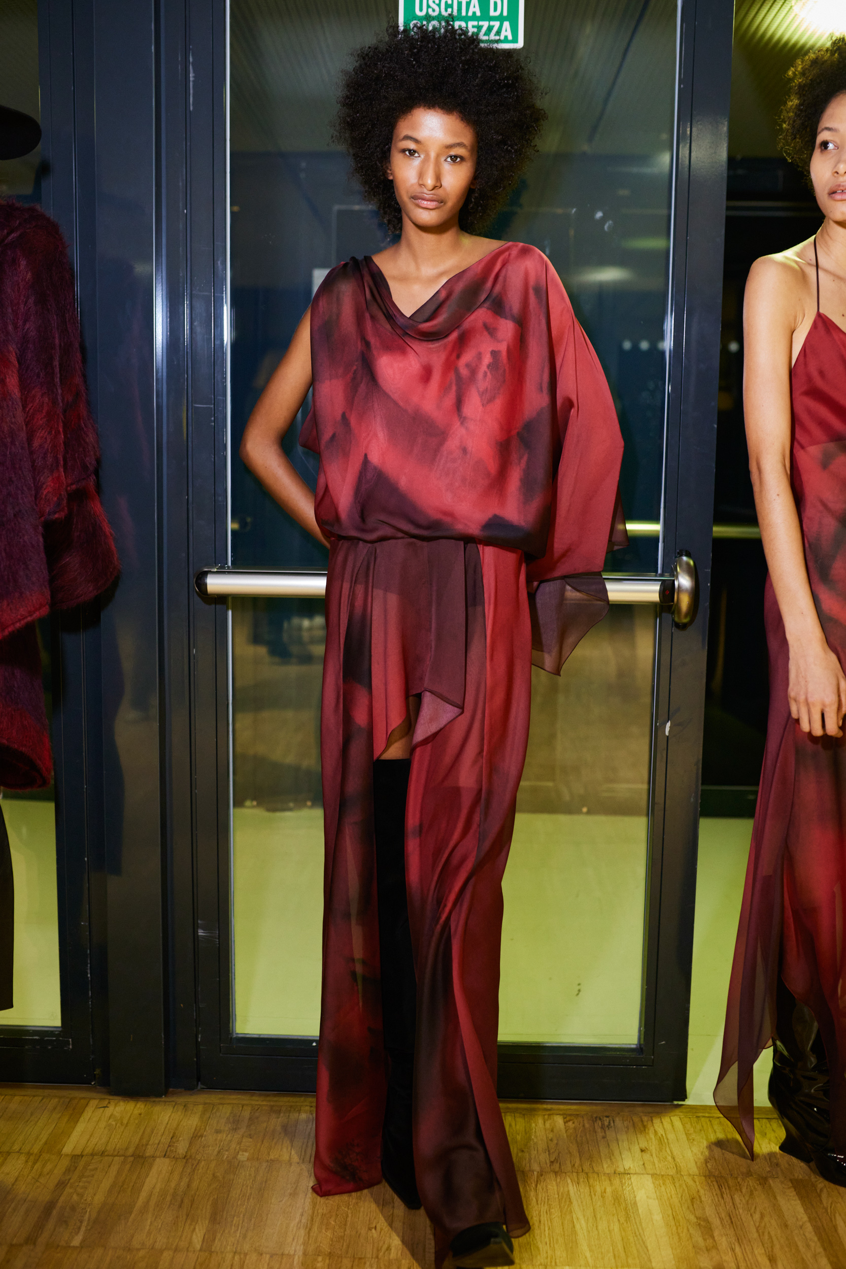 Alberta Ferretti Fall 2023 Fashion Show Backstage