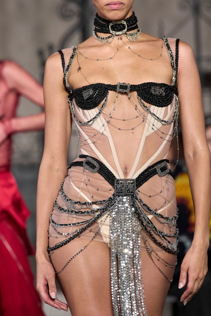 Dilara Findikoglu Fall 2023 Fashion Show Details