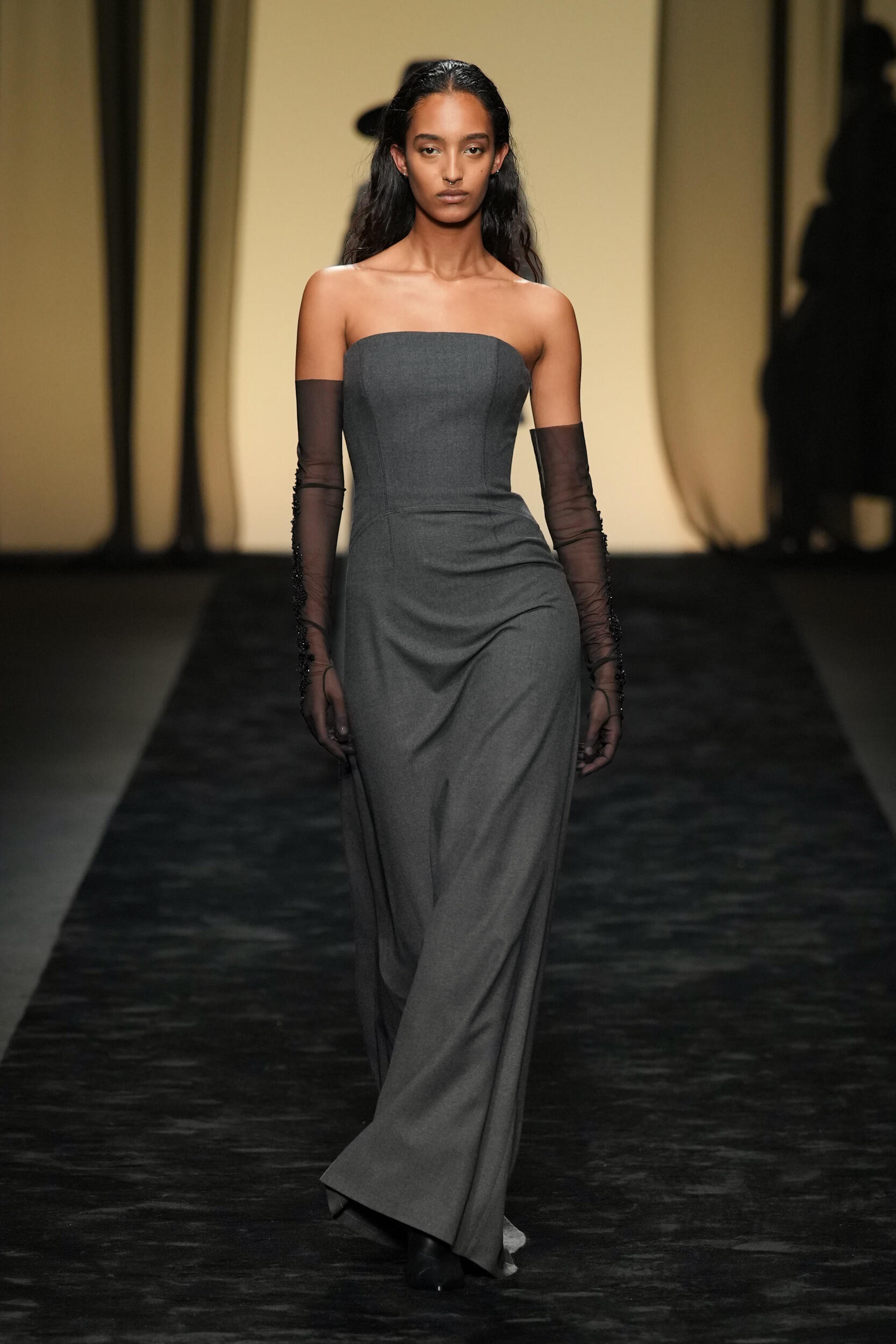 Alberta Ferretti Fall 2023 Fashion Show