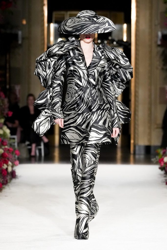 Christian Siriano Fall 2023 Fashion Show