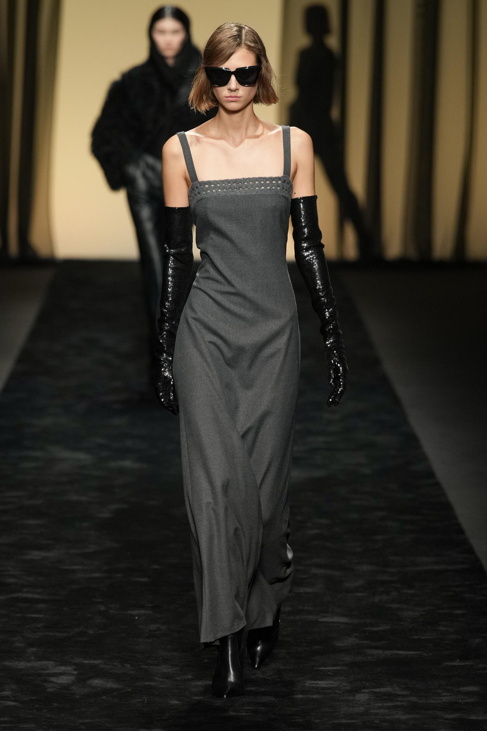 Alberta Ferretti Fall 2023 Fashion Show