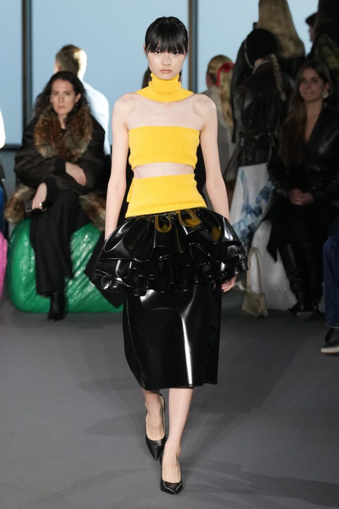 Christopher Kane Fall 2023 Fashion Show Review | The Impression