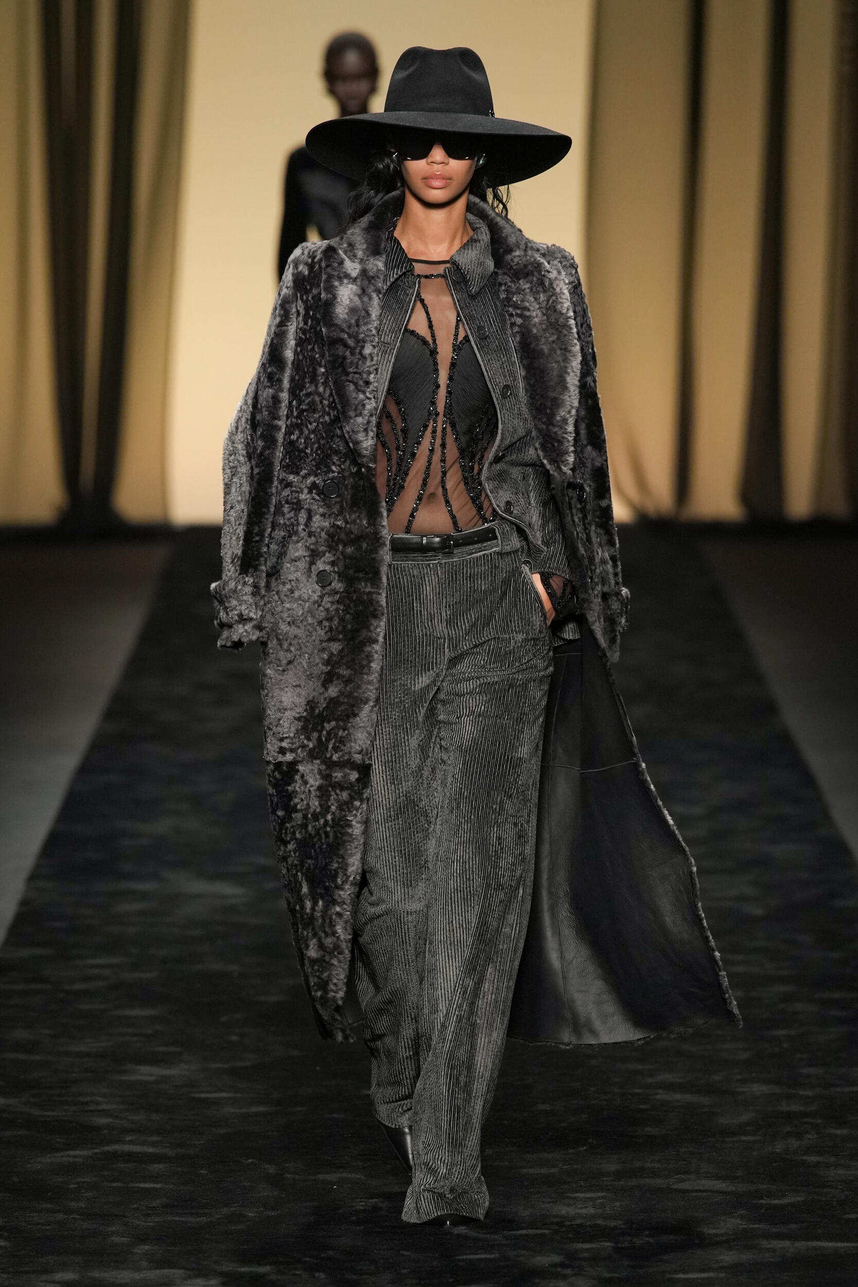 Alberta Ferretti Fall 2023 Fashion Show