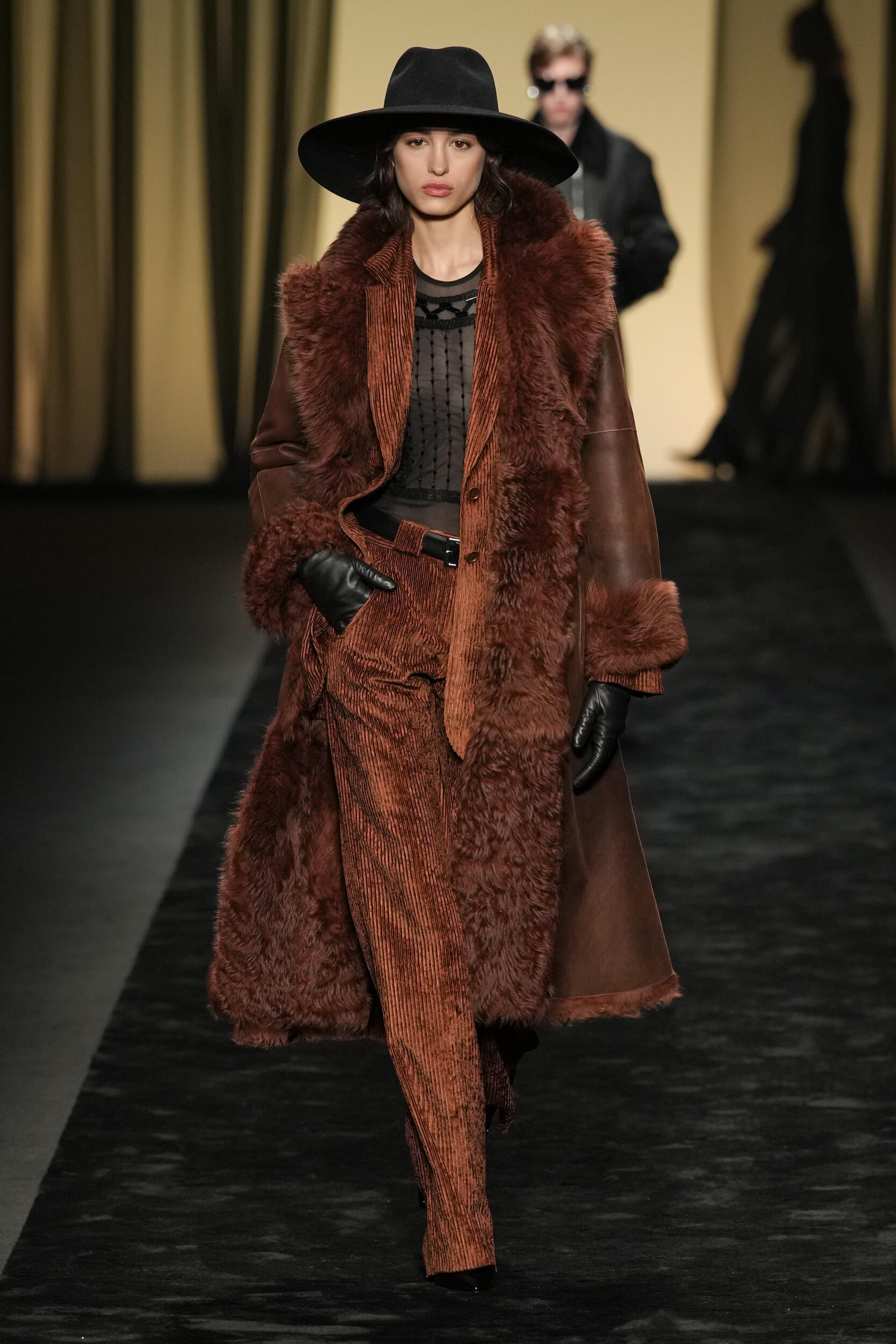 Alberta Ferretti Fall 2023 Fashion Show