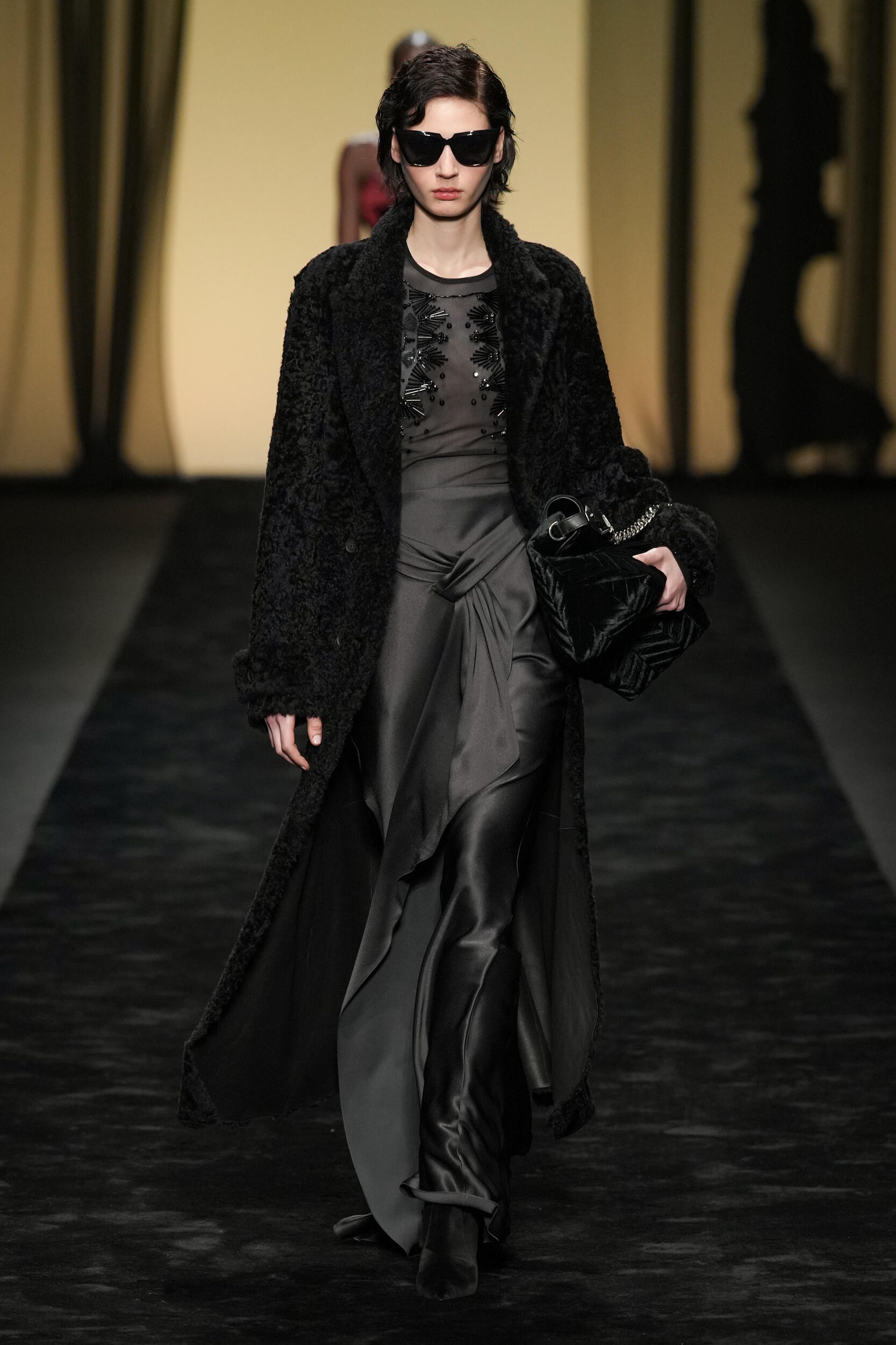 Alberta Ferretti Fall 2023 Fashion Show