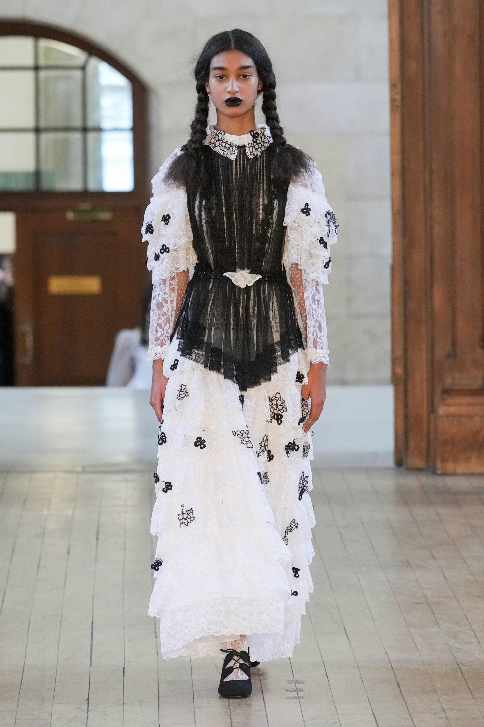 Bora Aksu Fall 2023 Fashion Show