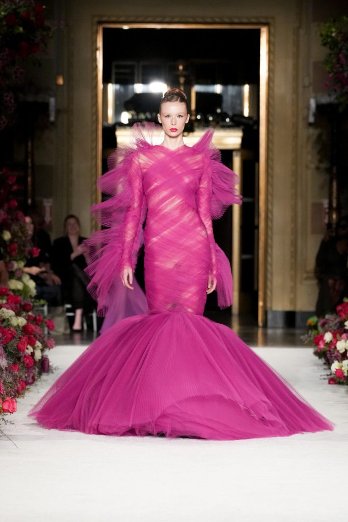 Christian Siriano Fall 2023 Fashion Show