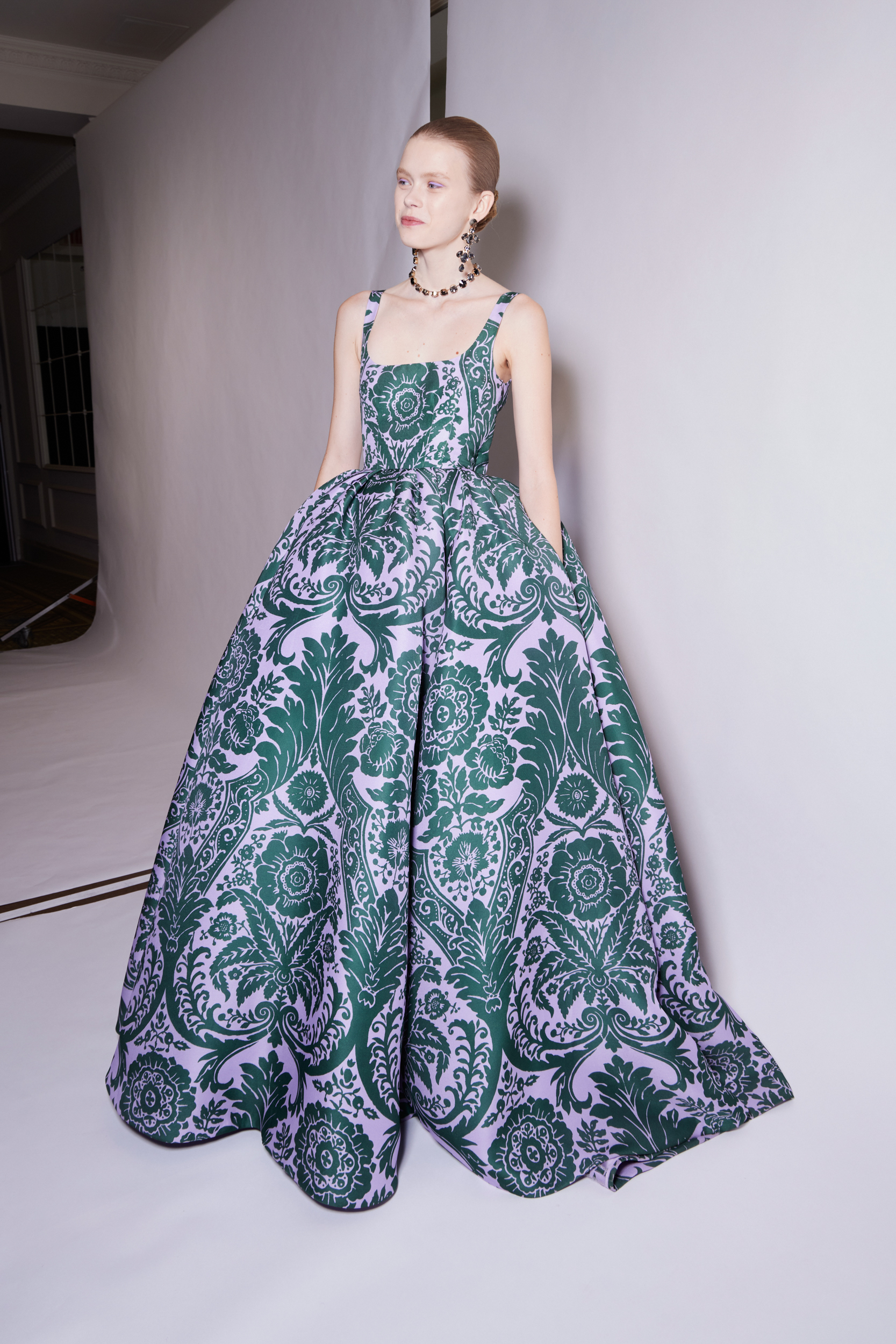 Carolina Herrera Fall 2023 Fashion Show Backstage