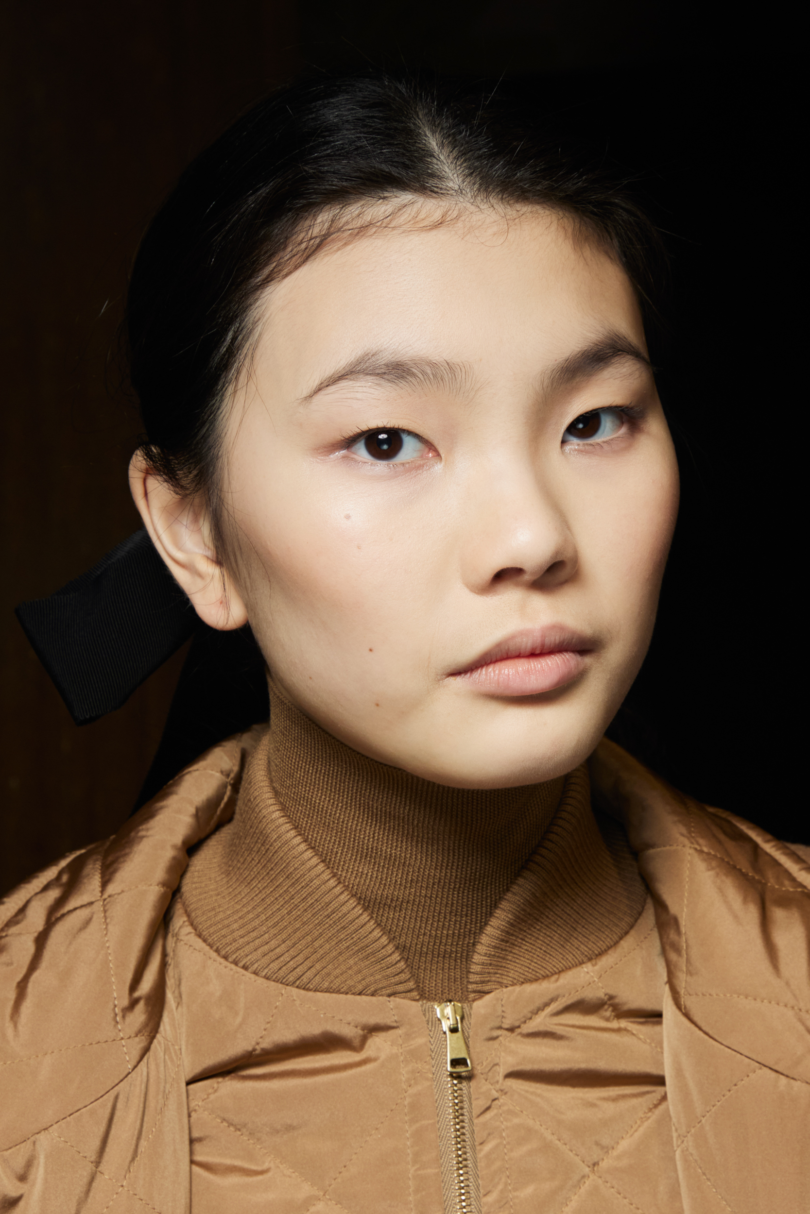 Max Mara Fall 2023 Fashion Show Backstage | The Impression