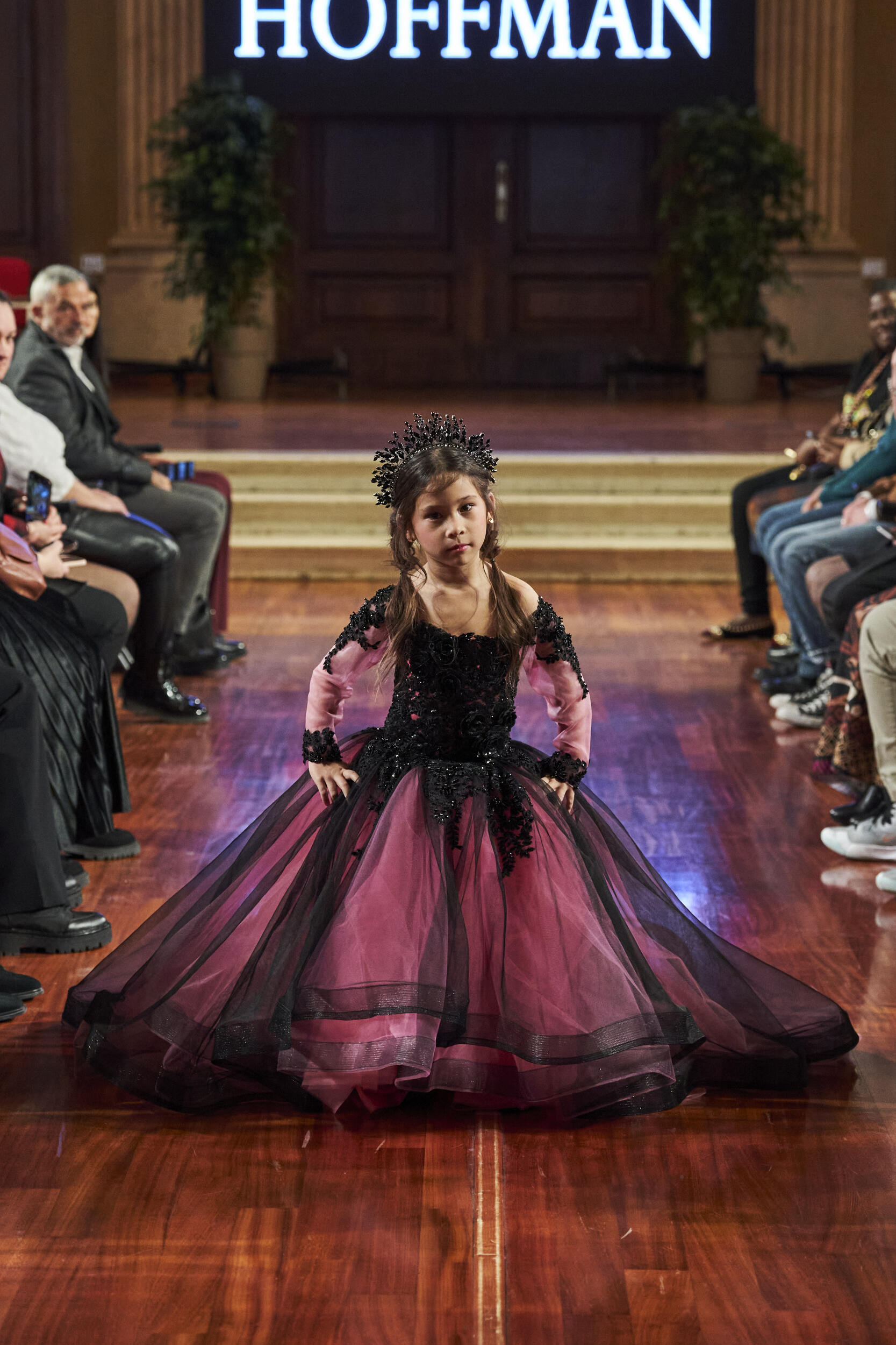 Mila Hoffman Fall 2023 Fashion Show