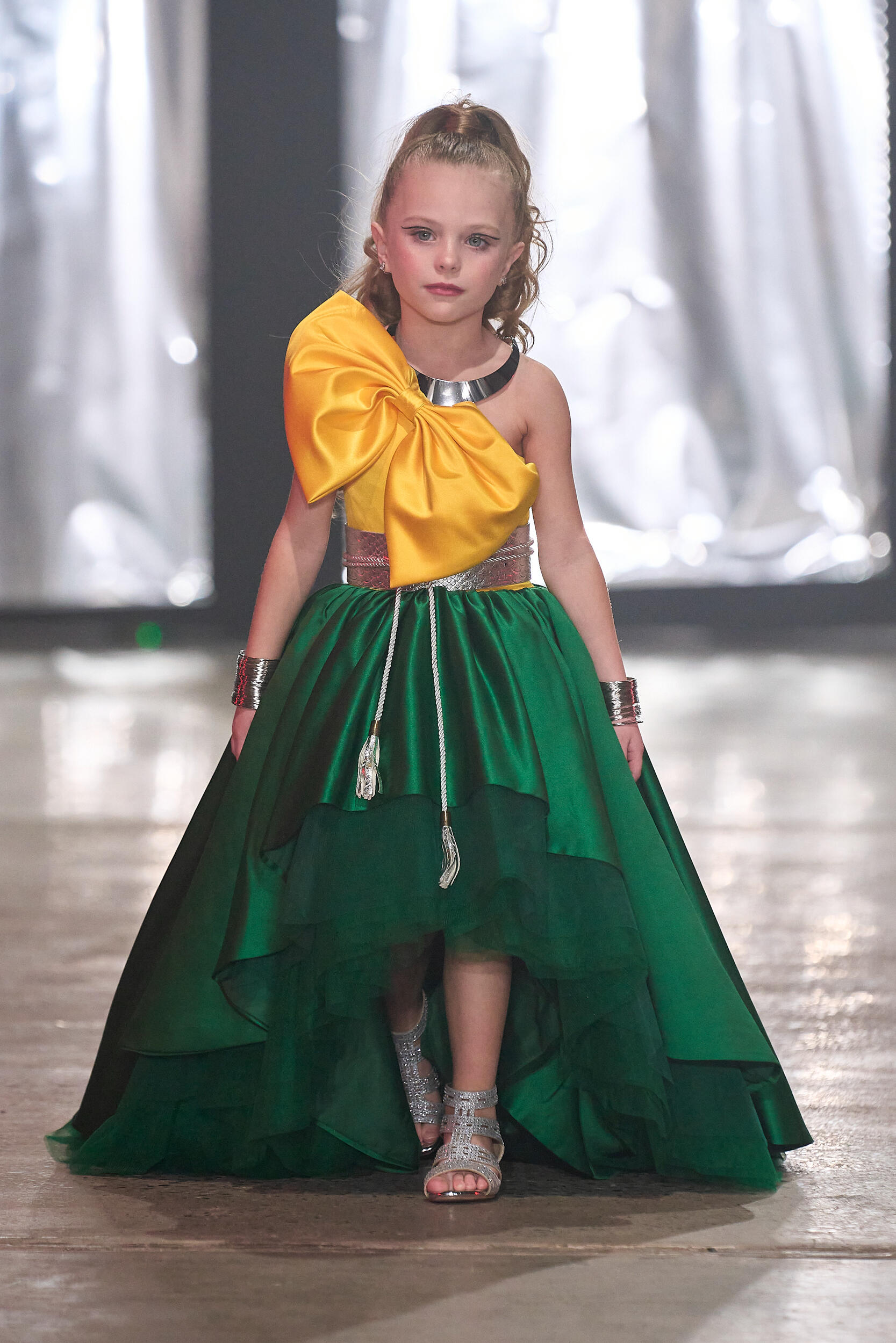 Mila Hoffman Fall 2023 Fashion Show