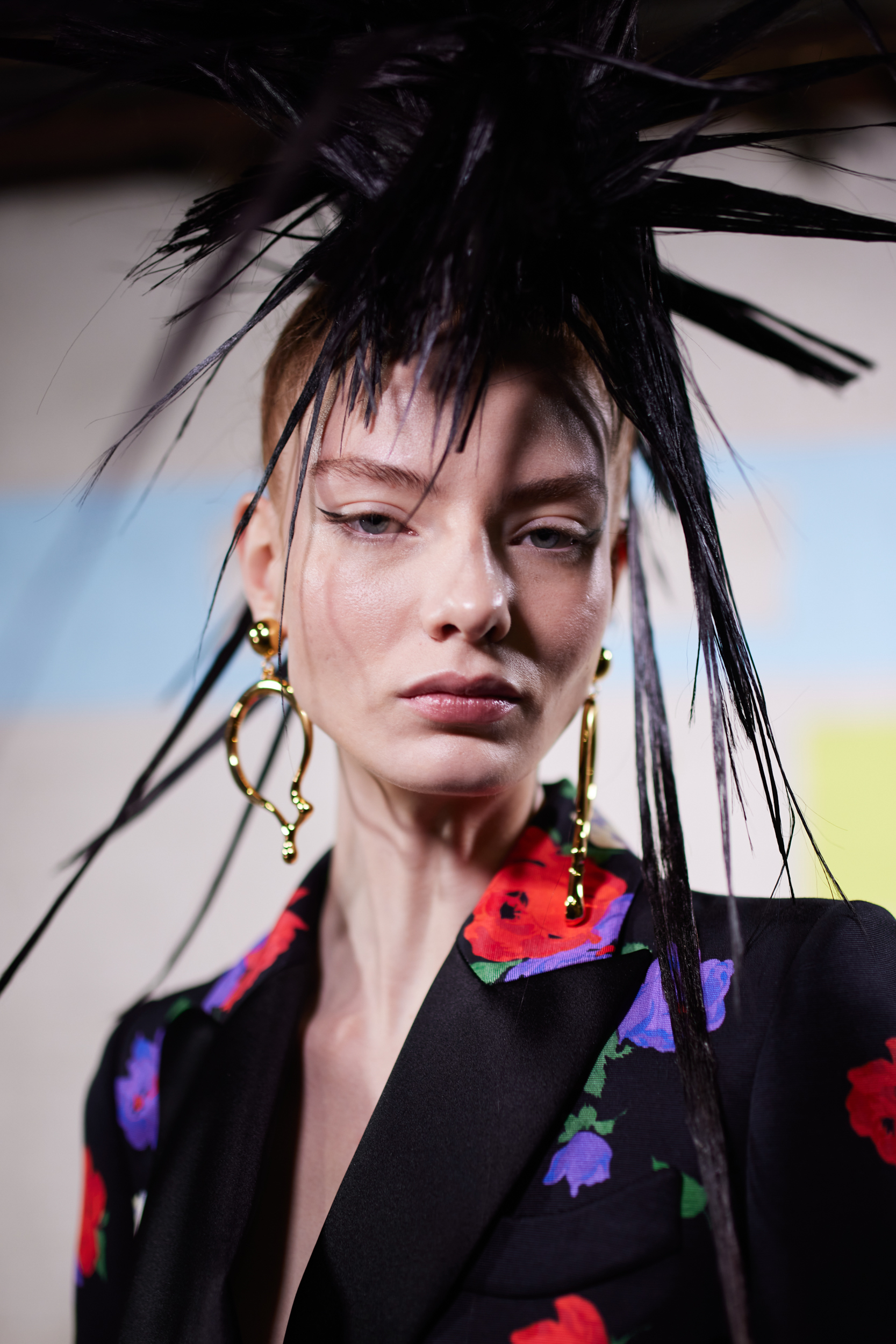 Moschino Fall 2023 Fashion Show Backstage | The Impression