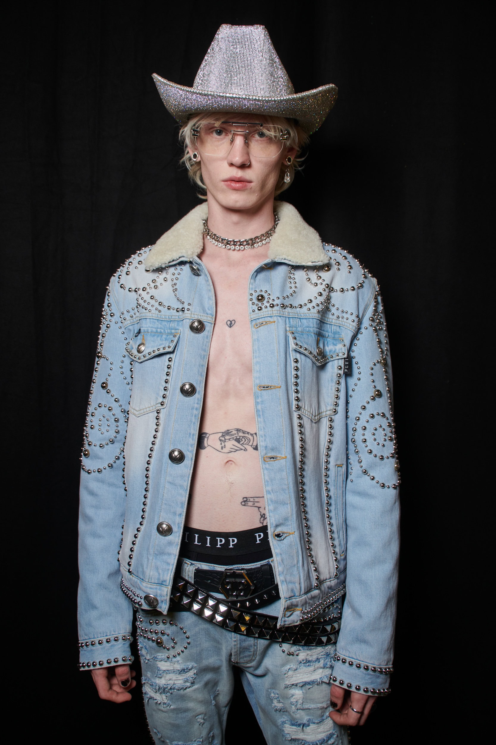 Philipp Plein Fall 2023 Fashion Show Backstage