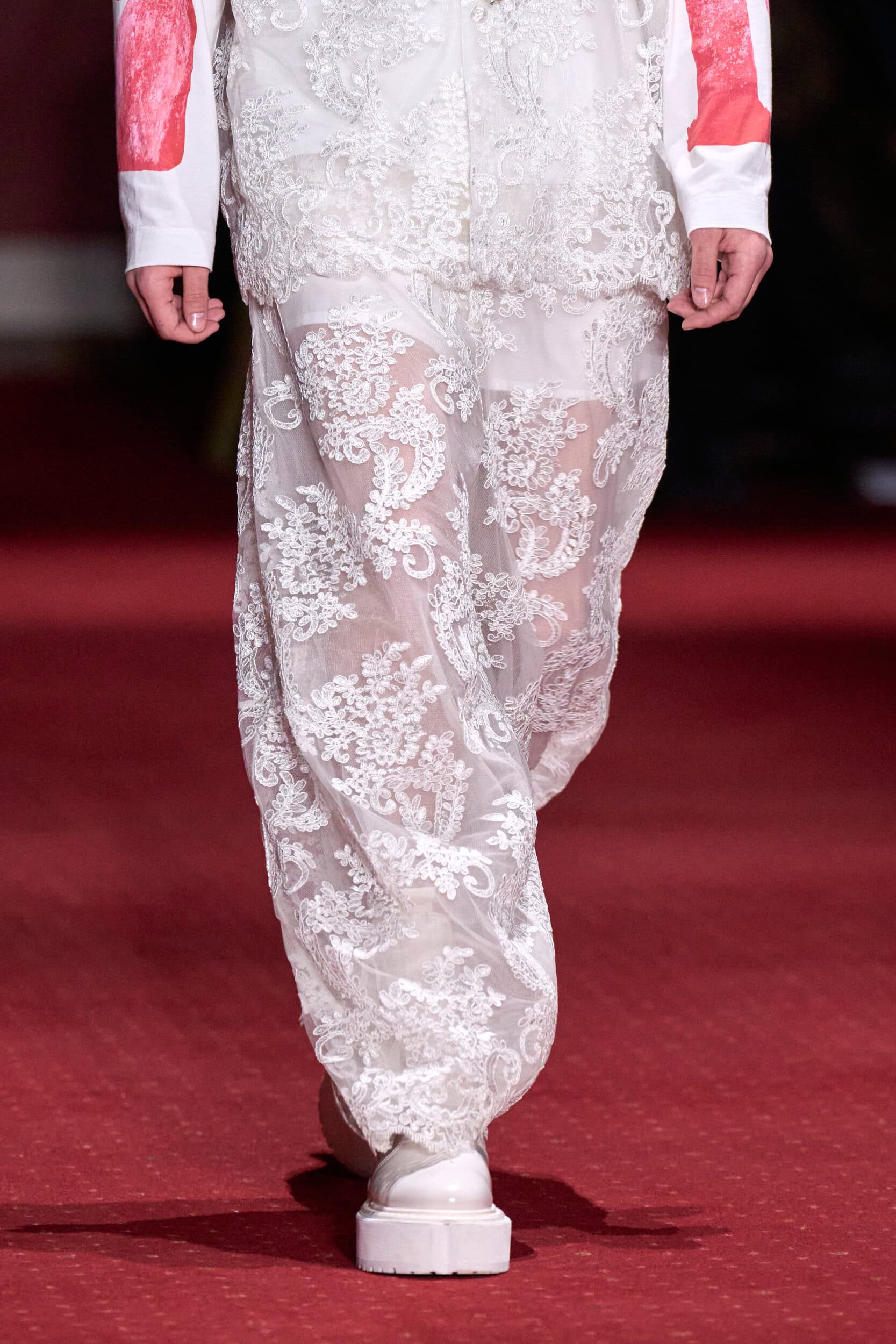 Simone Rocha Fall 2023 Fashion Show Details