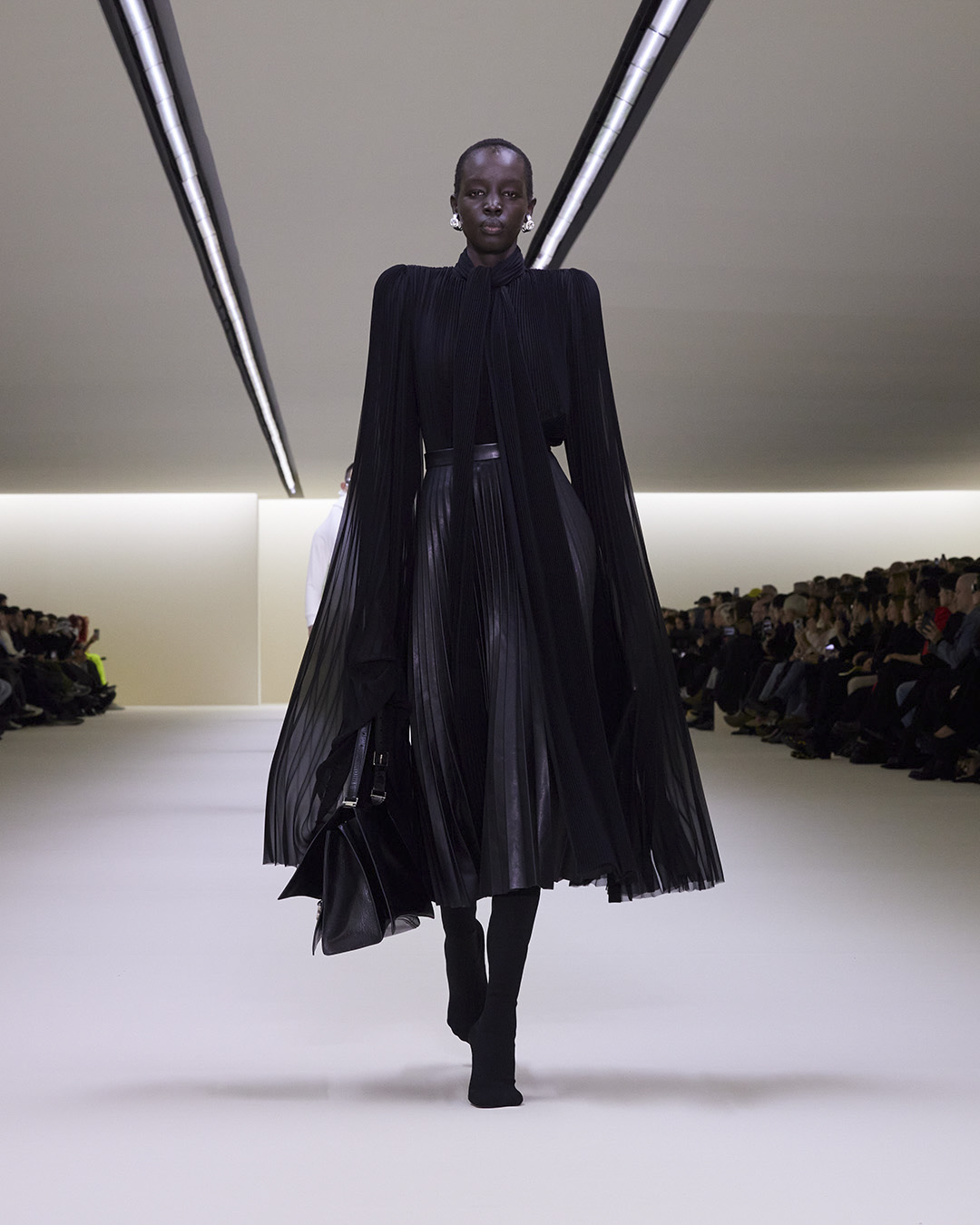 Balenciaga Fall 2023 Fashion Show | The Impression