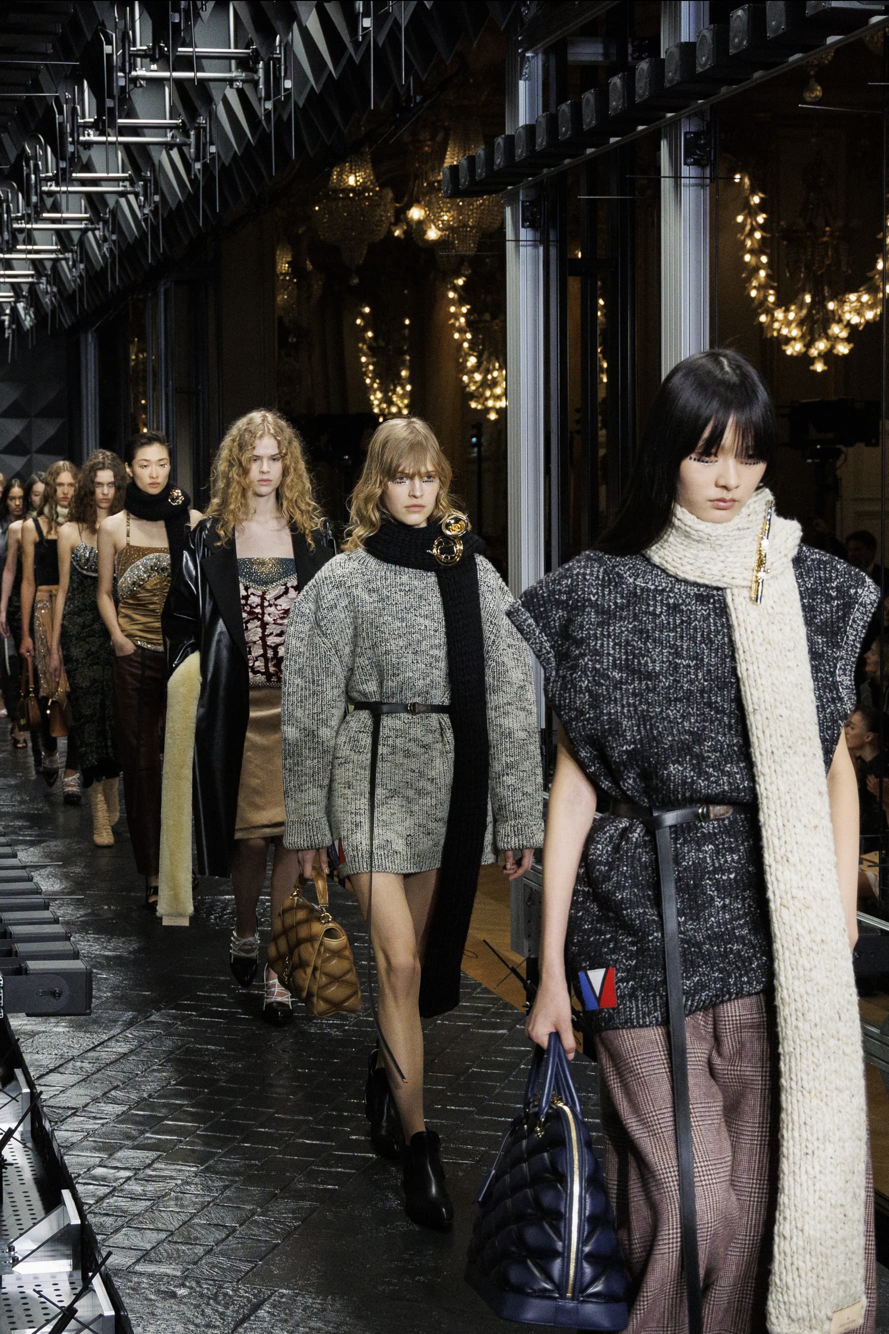 Louis Vuitton Fall 2023 Fashion Show Review