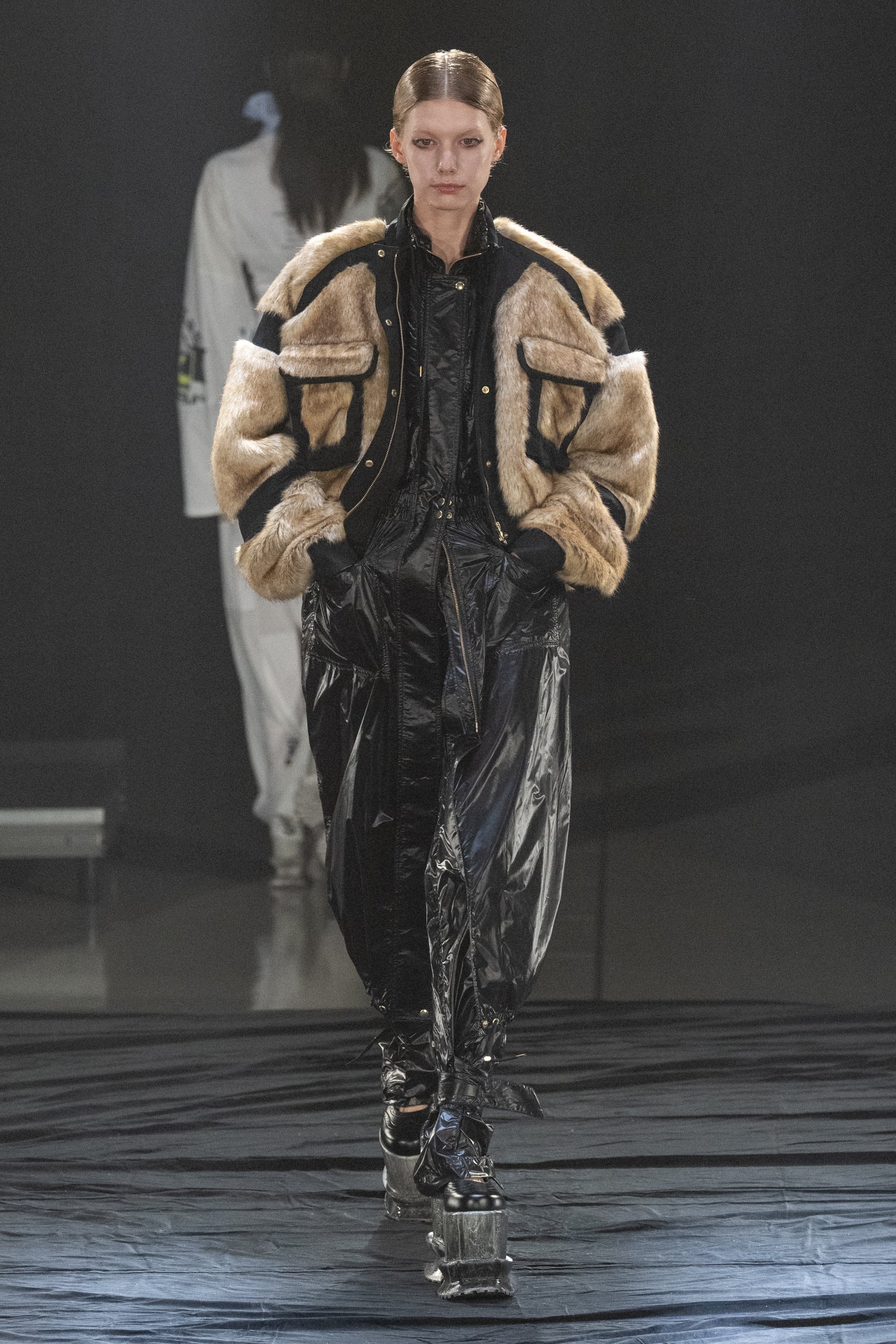 Akikoaoki Fall 2023 Fashion Show 