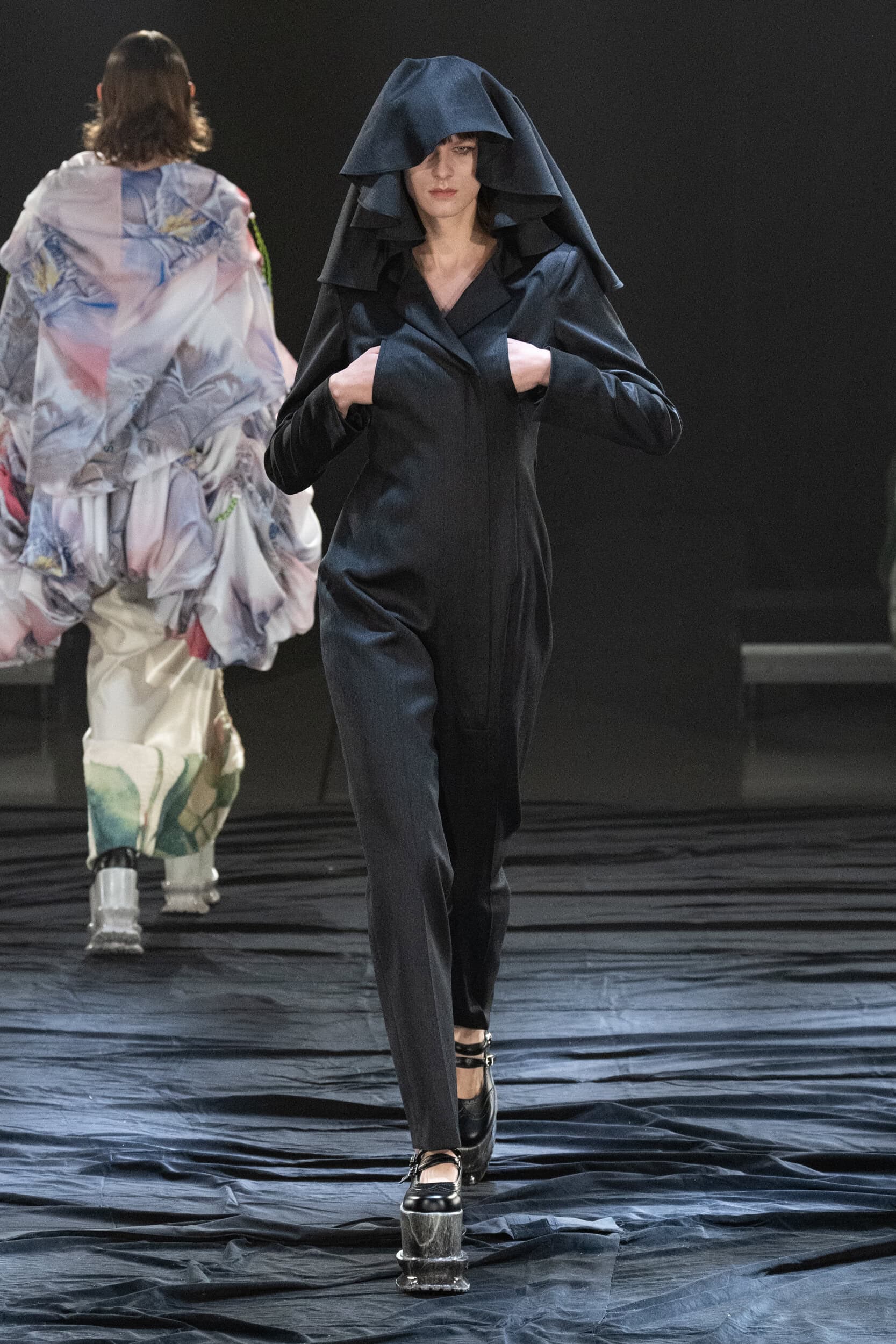 Akikoaoki Fall 2023 Fashion Show 