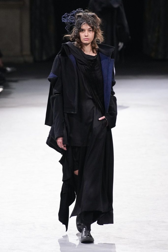 Yohji Yamamoto Fall 2023 Fashion Show