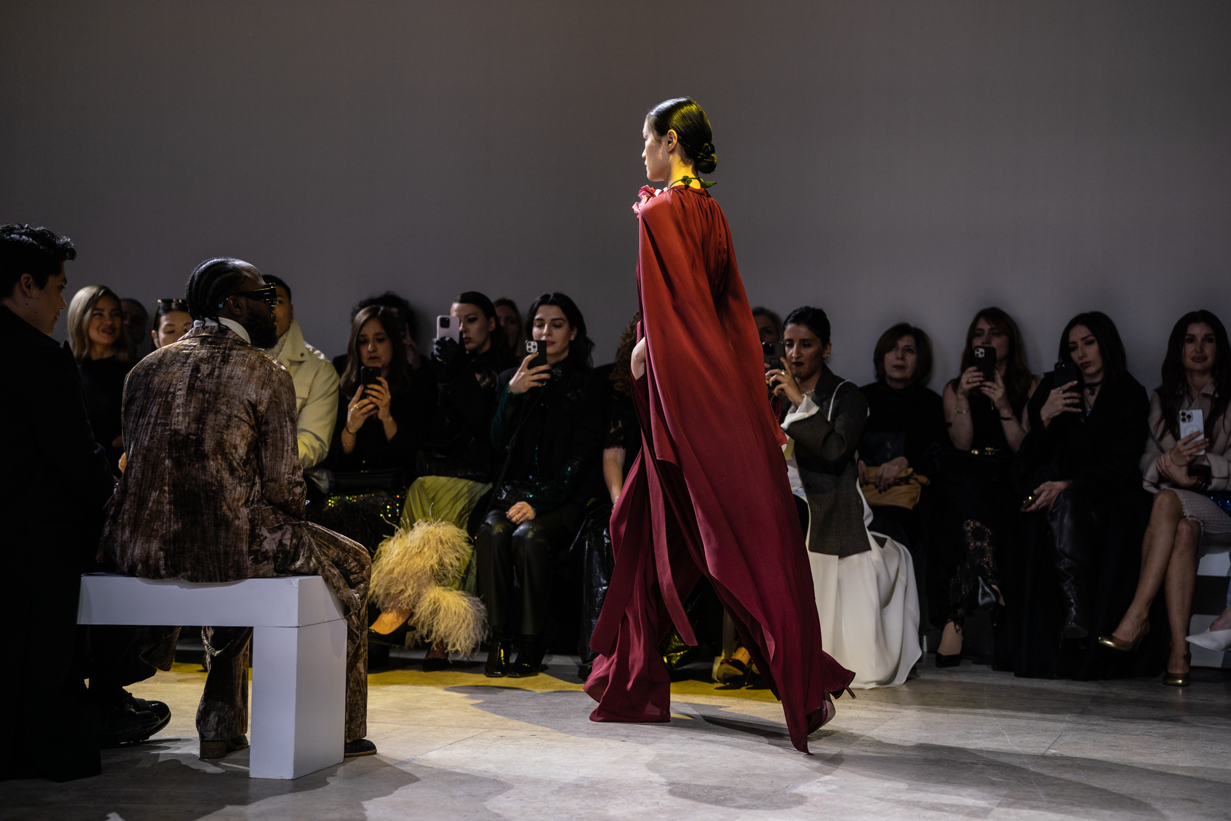 Elie Saab Fall 2023 Fashion Show Atmosphere | The Impression