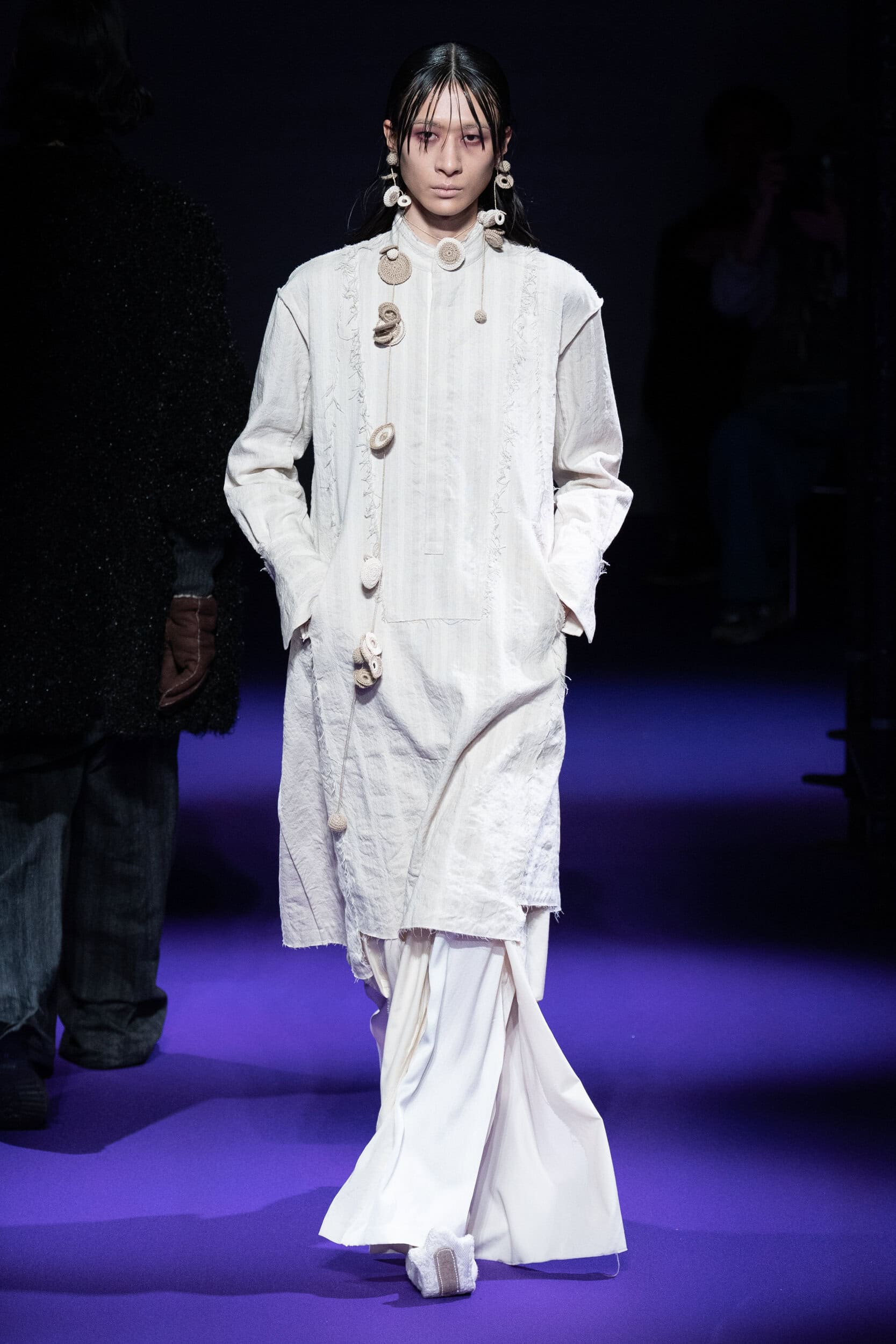Heos Fall 2023 Fashion Show 
