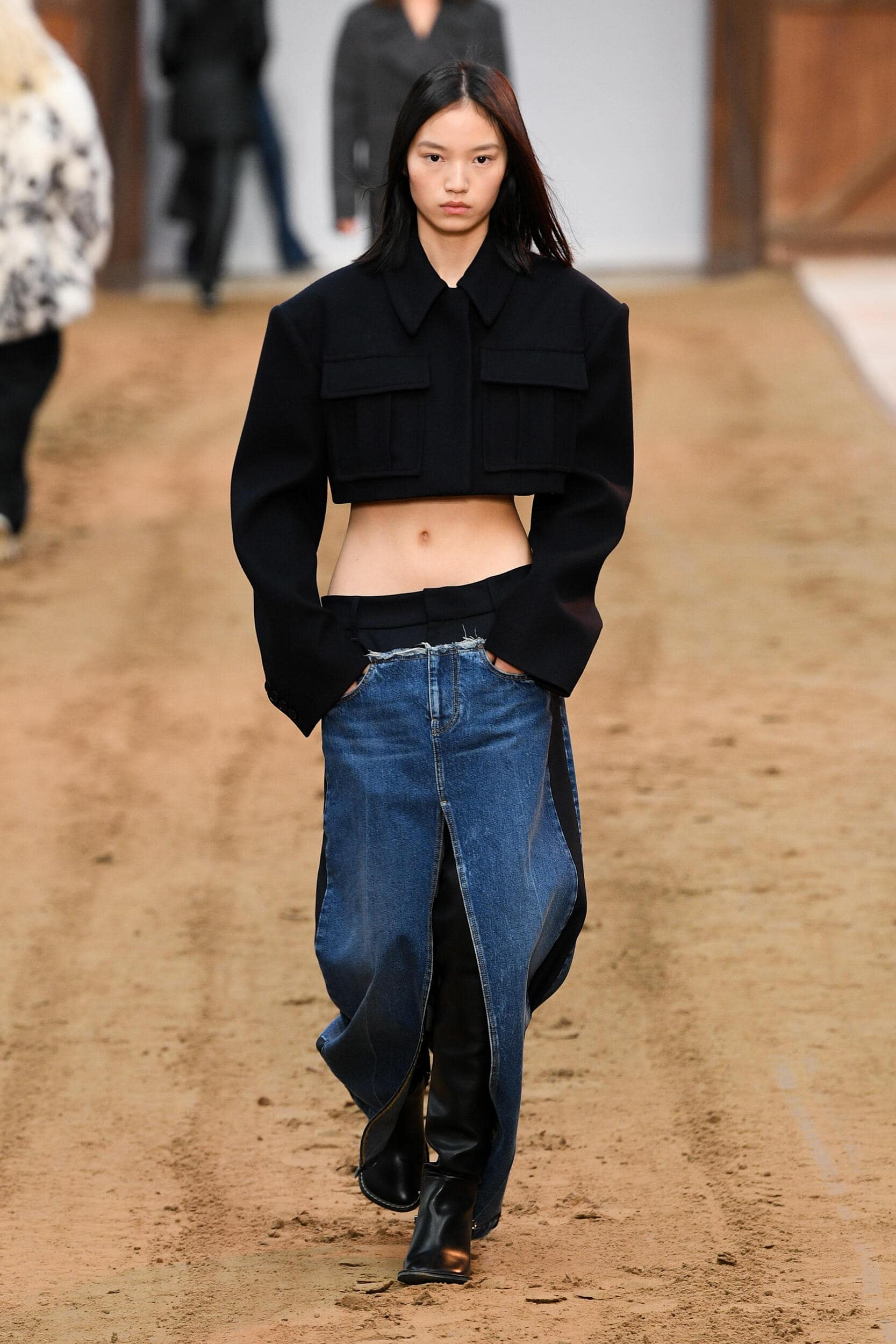 Stella McCartney Fall 2023 Fashion Show Review