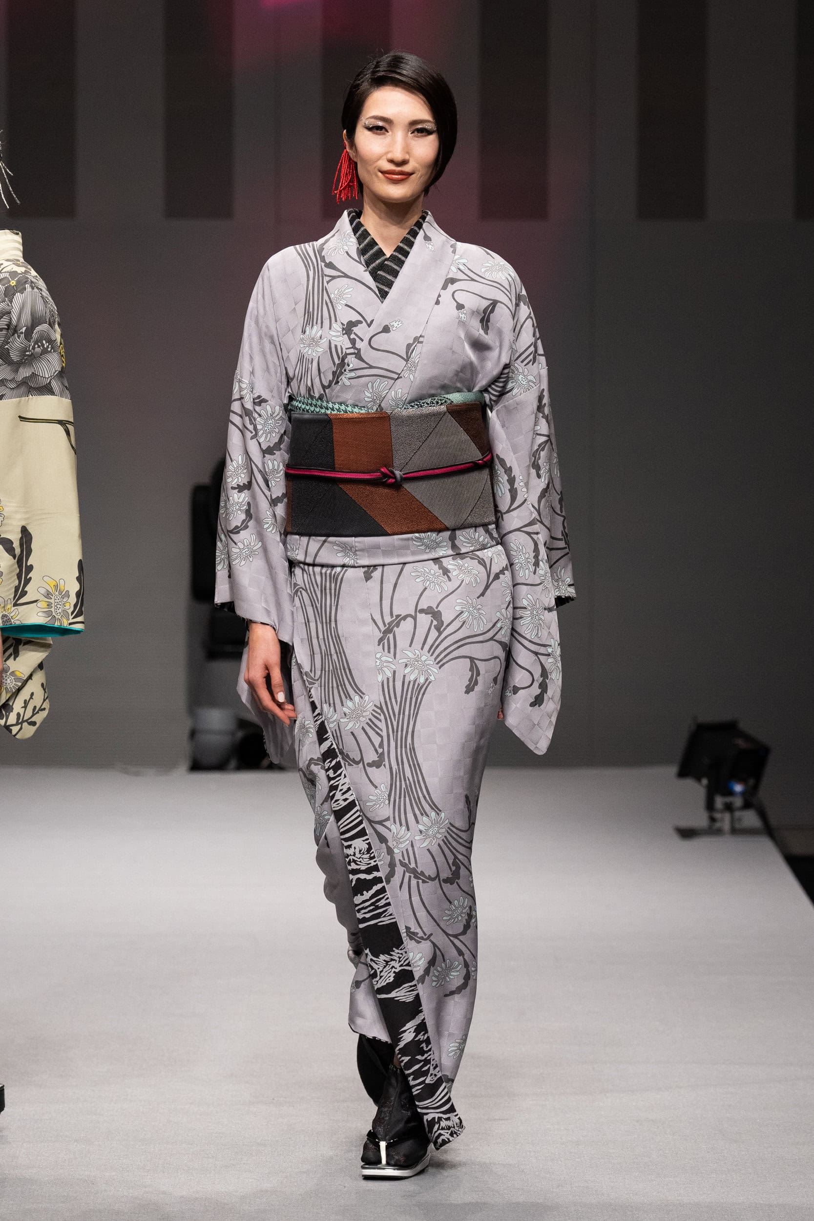 Jotaro Saito Fall 2023 Fashion Show 