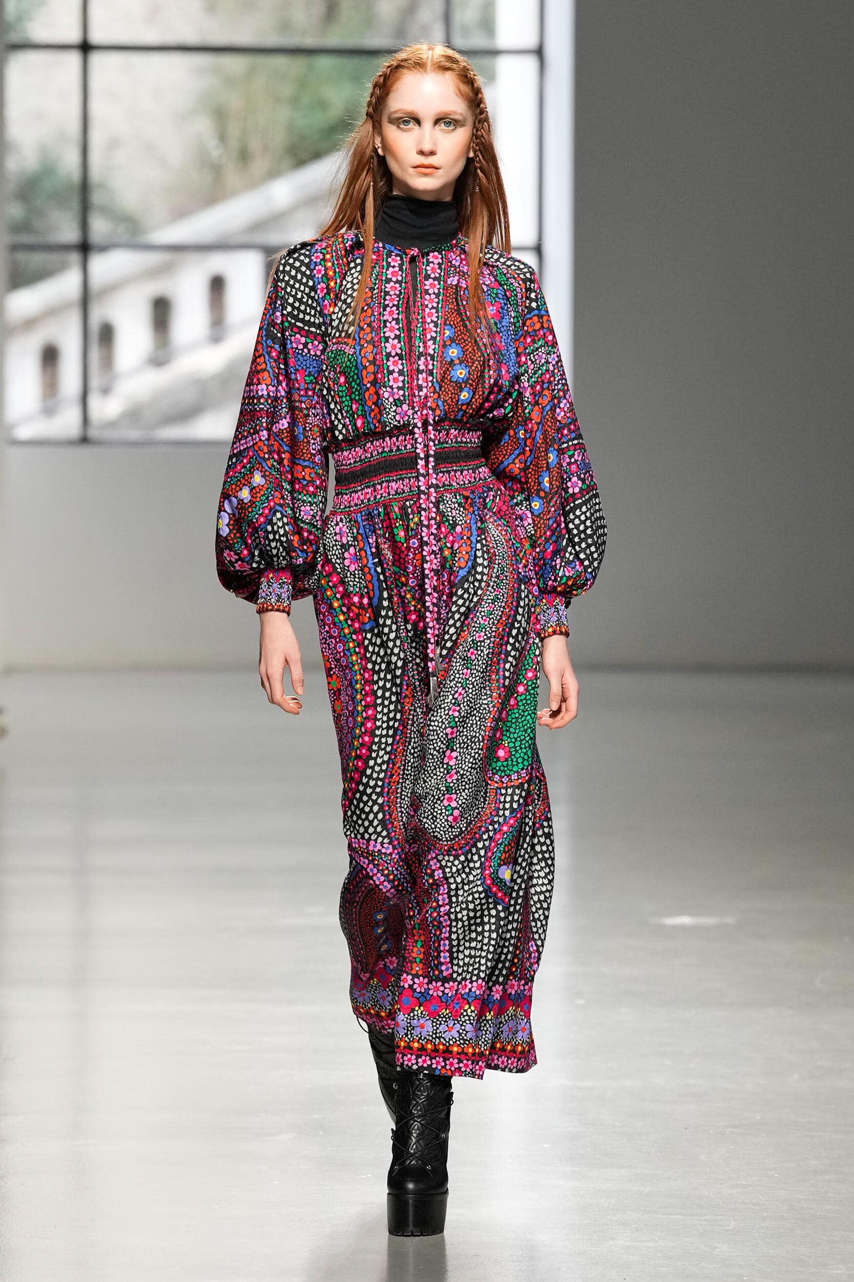 Leonard Paris Fall 2023 Fashion Show