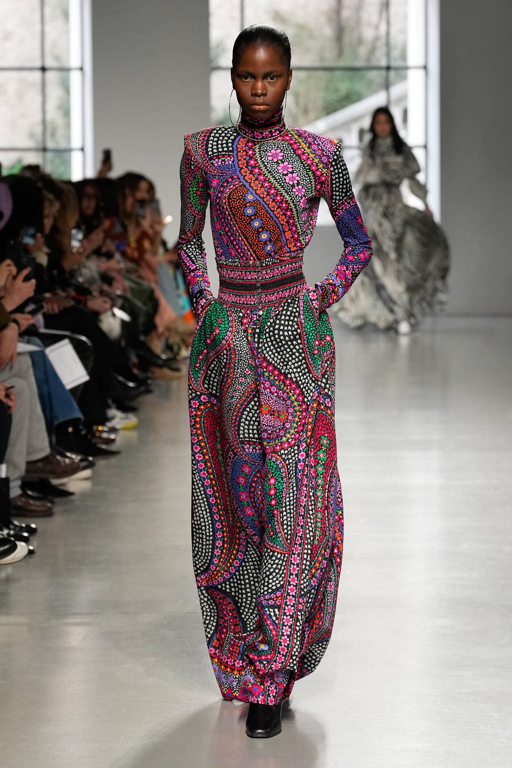 Leonard Paris Fall 2023 Fashion Show