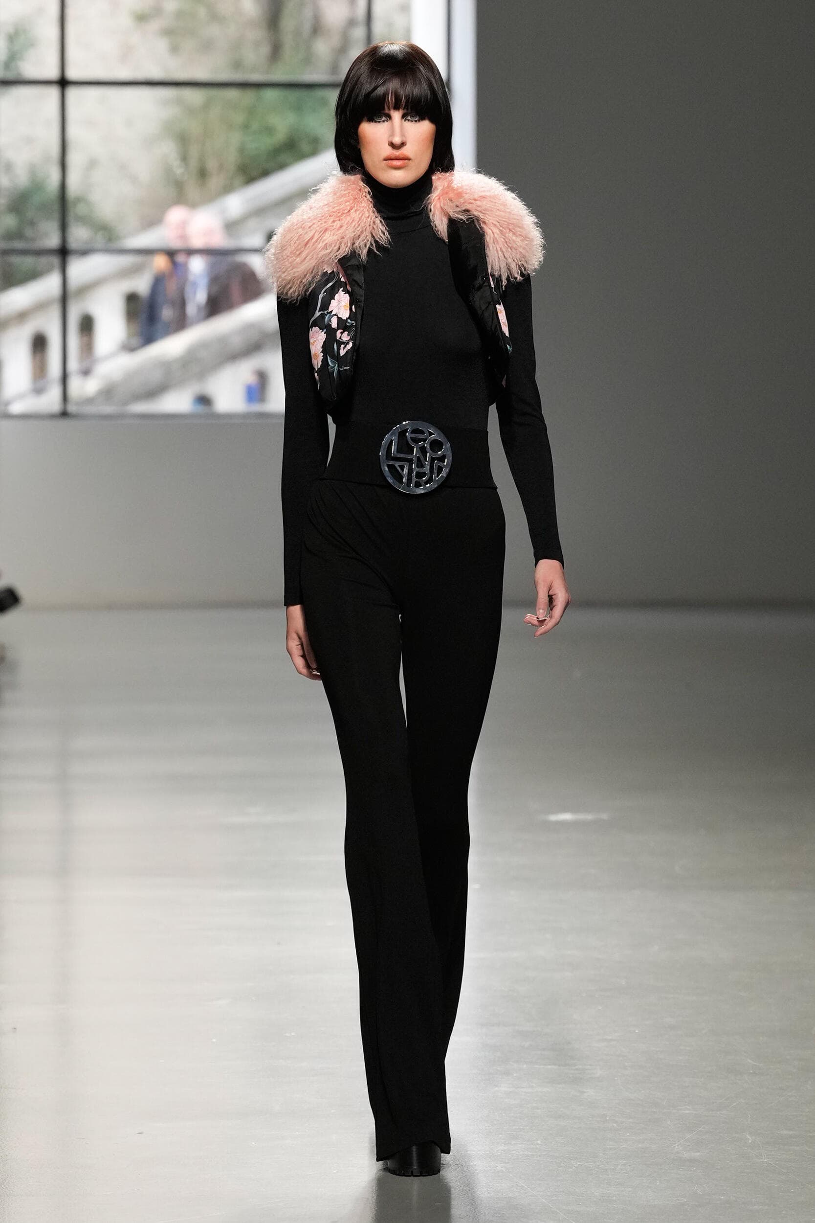 Leonard Paris Fall 2023 Fashion Show