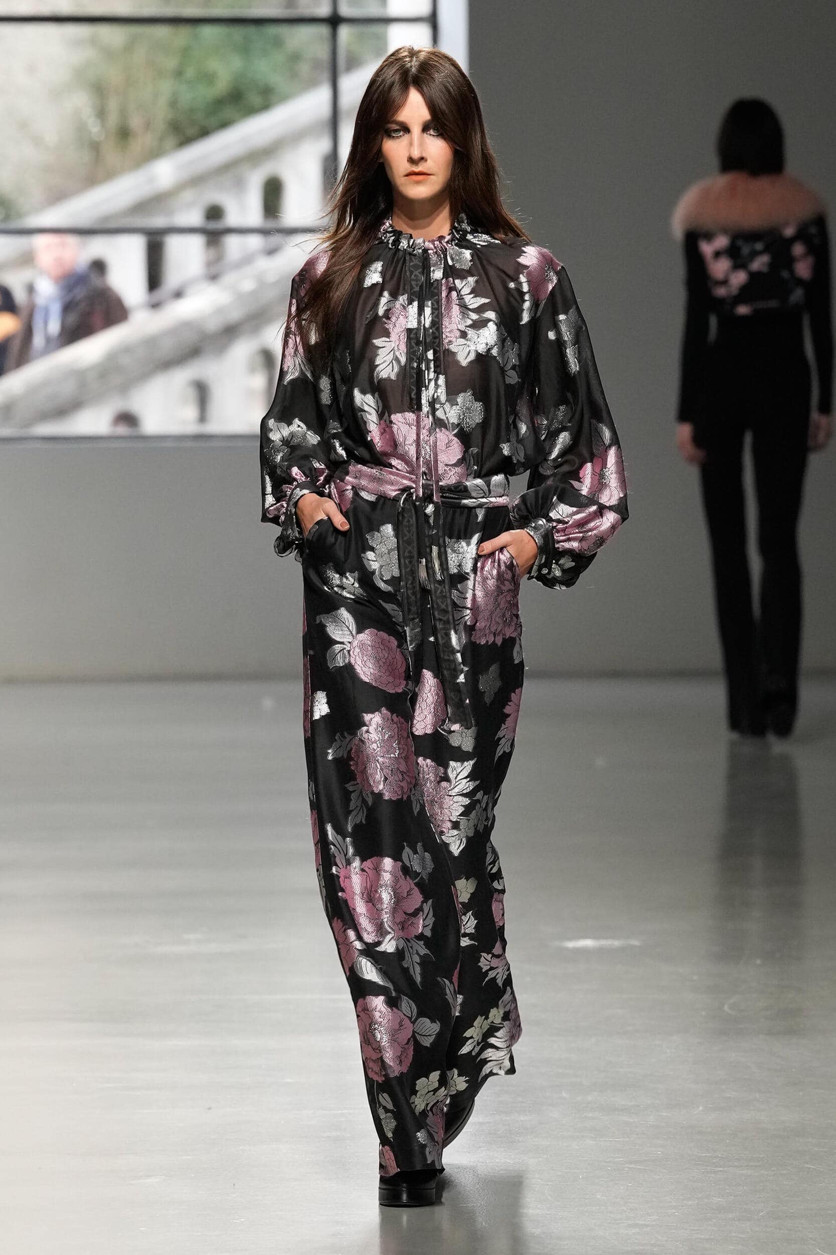 Leonard Paris Fall 2023 Fashion Show