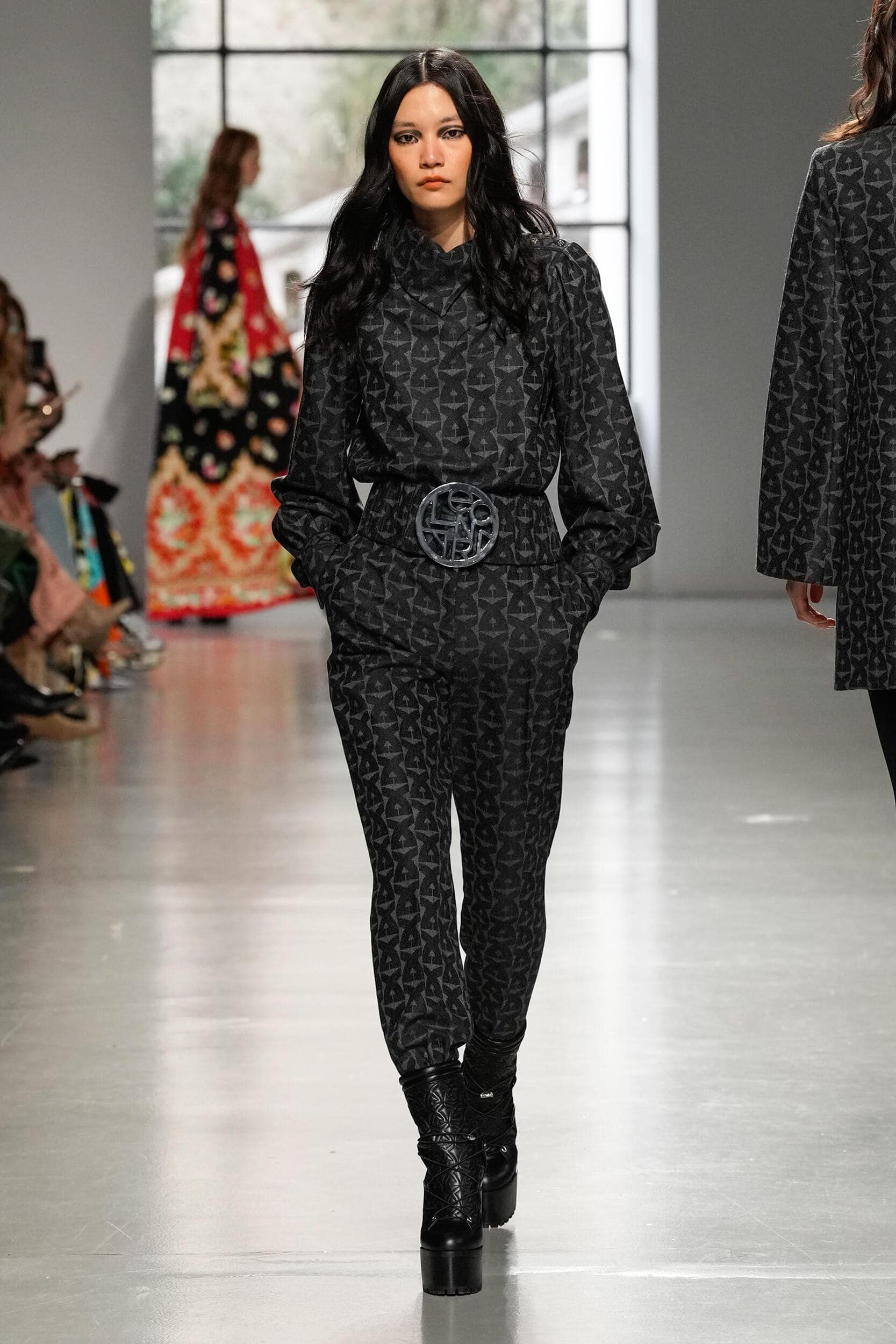 Leonard Paris Fall 2023 Fashion Show