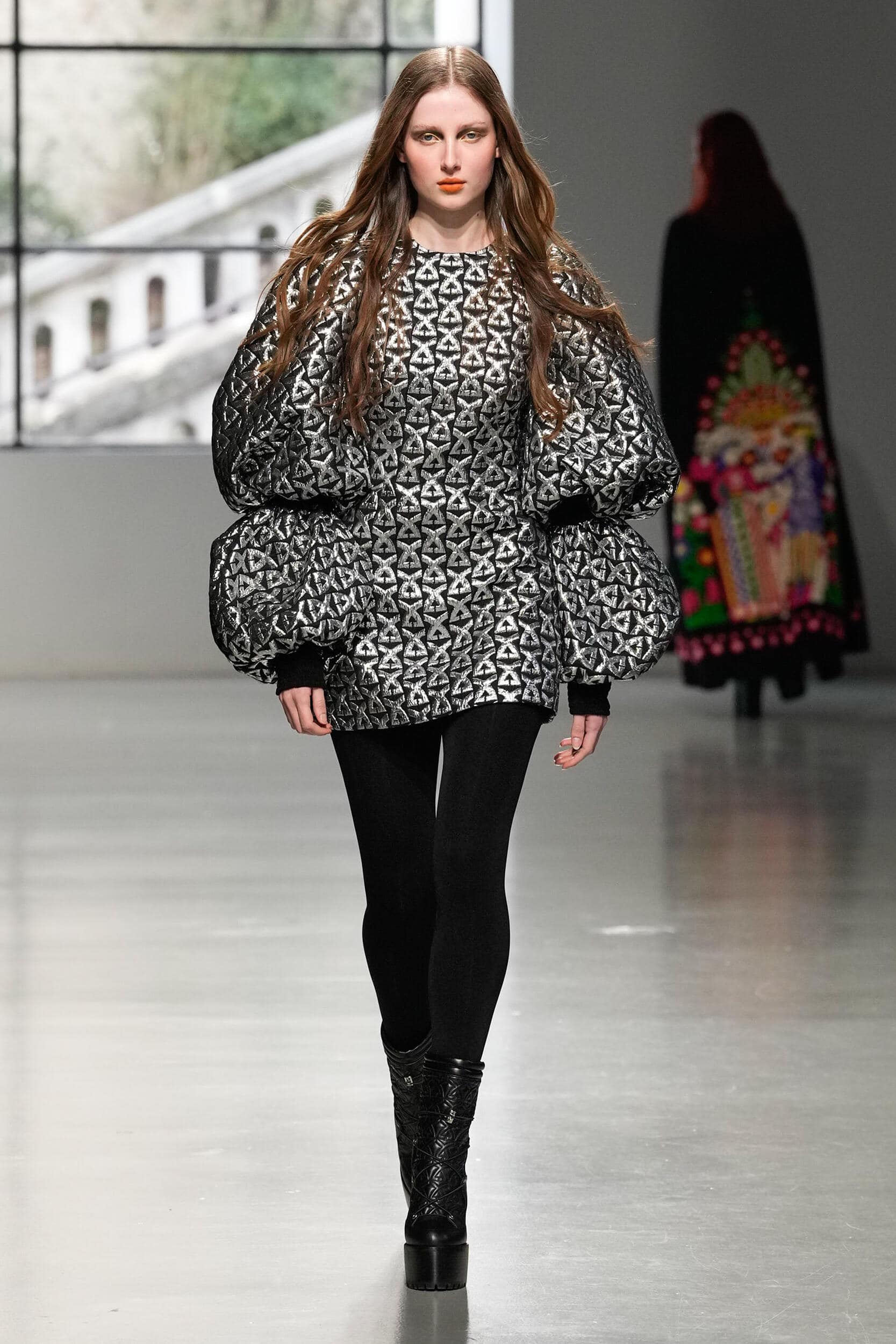 Leonard Paris Fall 2023 Fashion Show