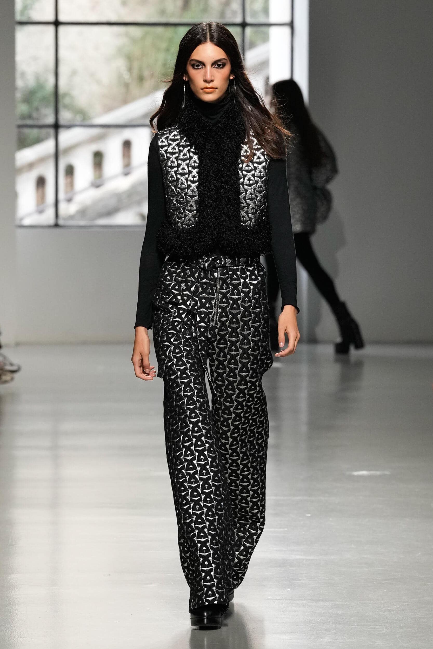 Leonard Paris Fall 2023 Fashion Show