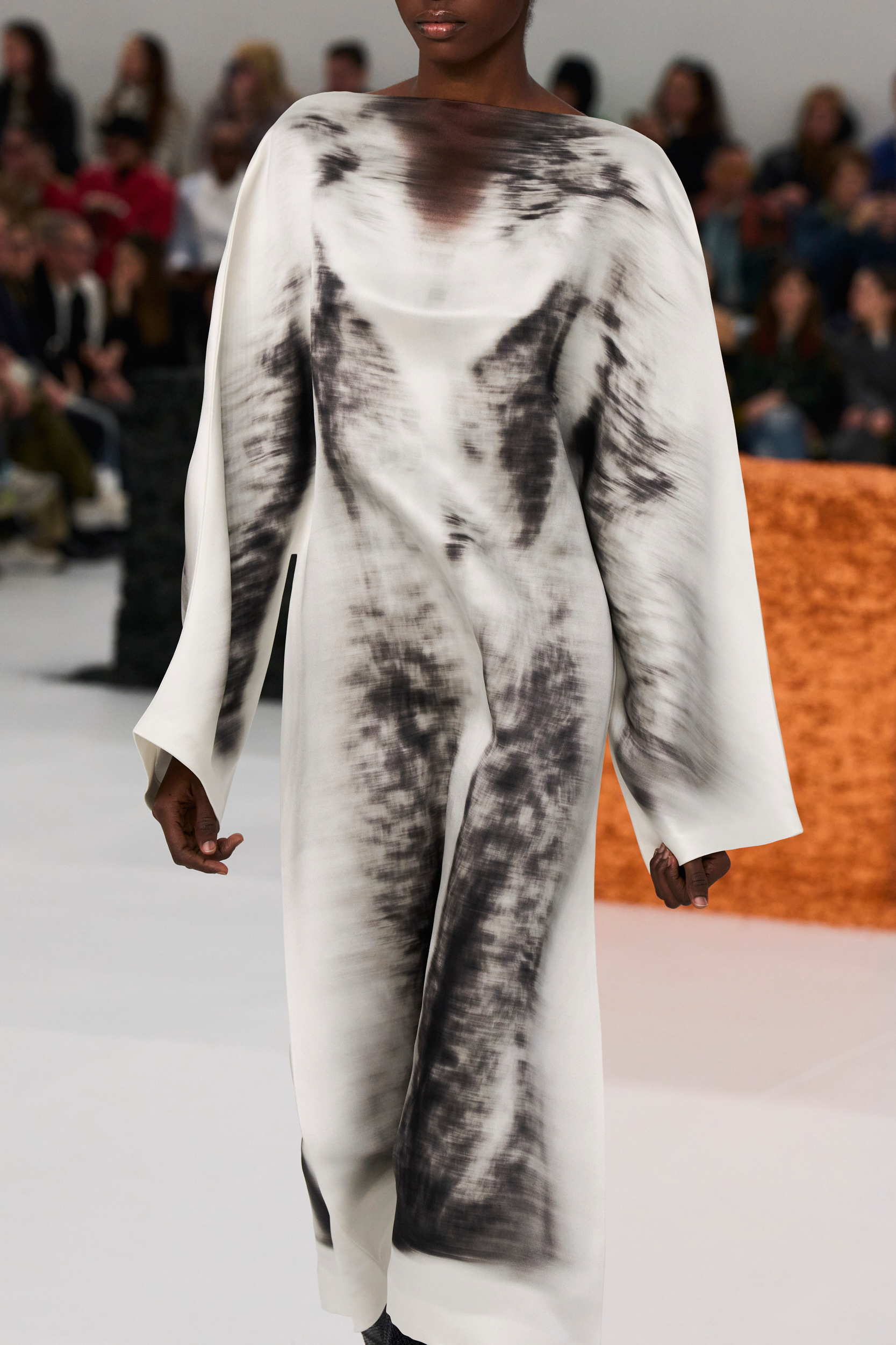 Loewe Fall 2023 Fashion Show Details