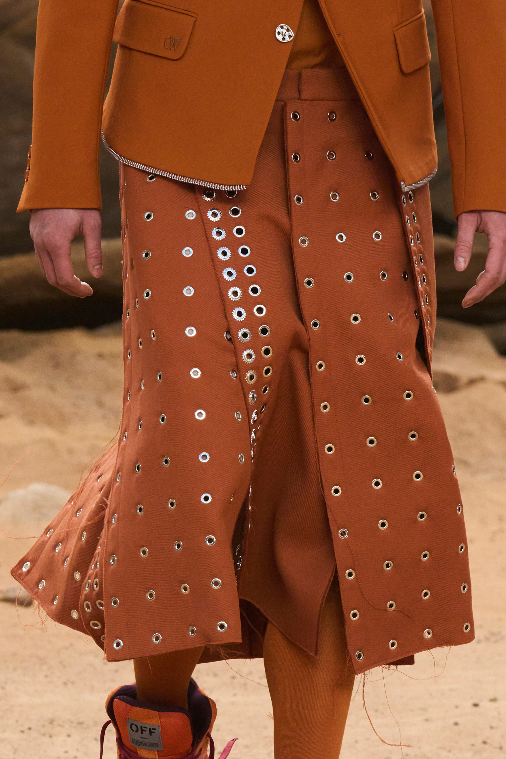 Off-white Fall 2023 Fashion Show Details