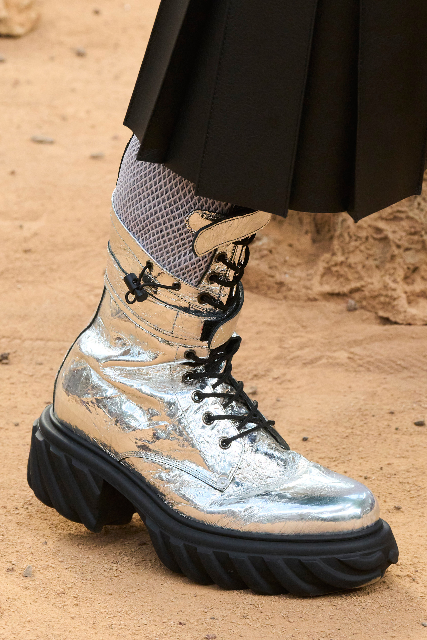 Off-white Fall 2023 Fashion Show Details