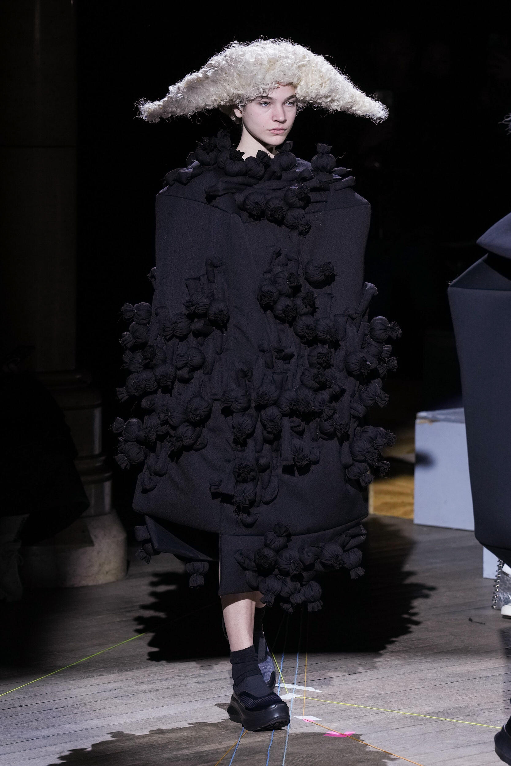 Comme Des Garcons Fall 2023 Fashion Show | The Impression