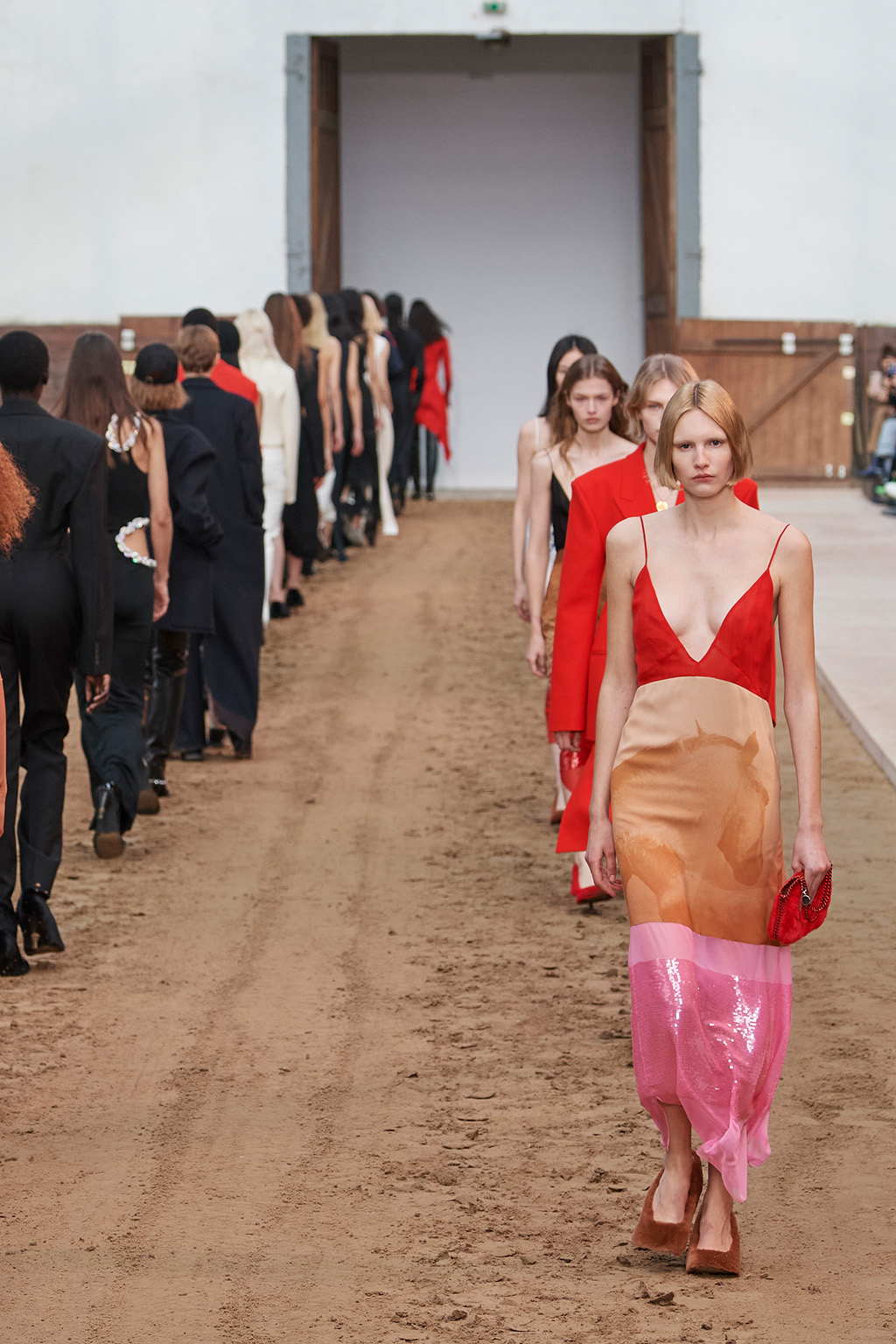 Stella McCartney News, Collections, Fashion Shows, Fashion Week Reviews,  and More
