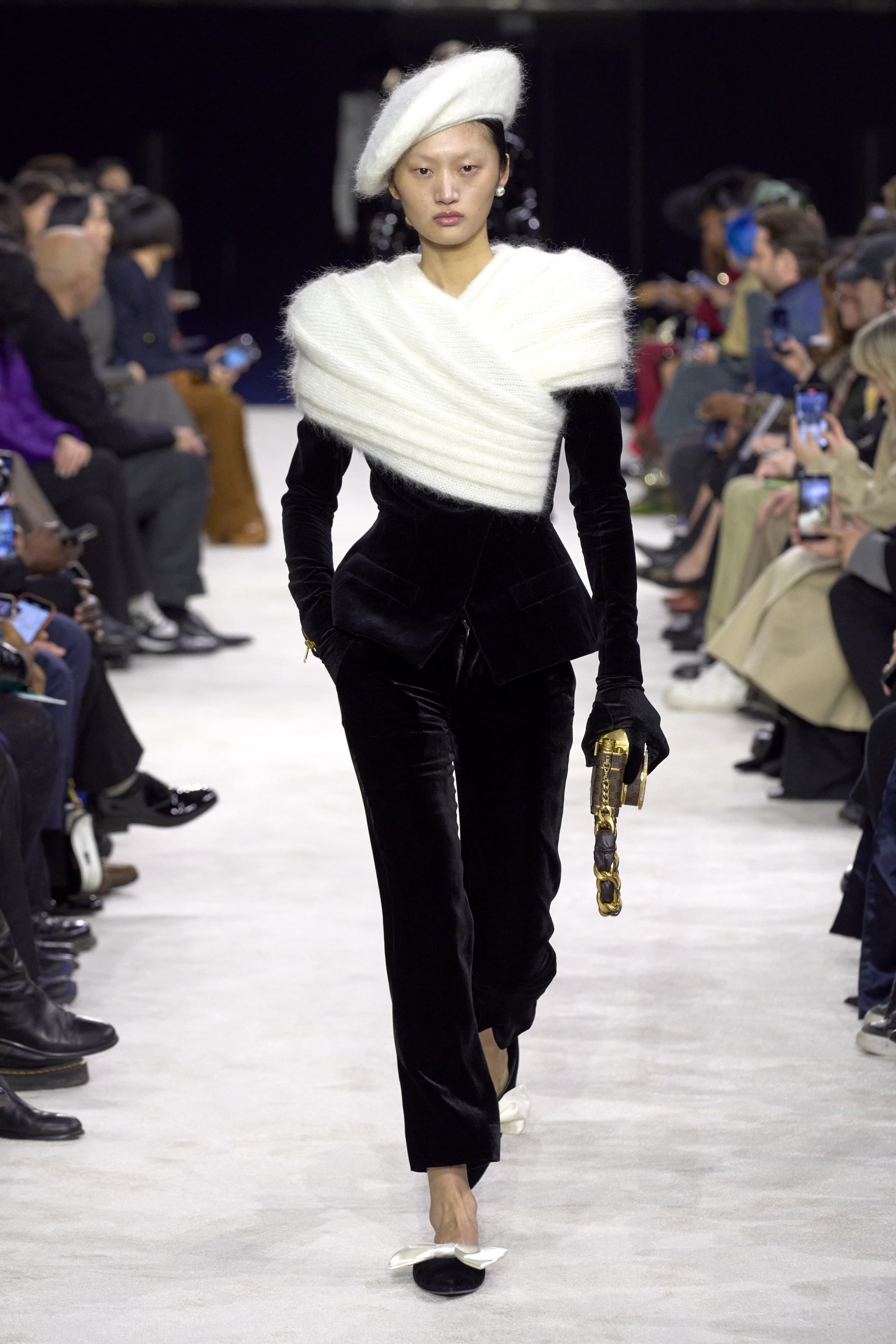 Black & White Fall 2023 Fashion Trend | The Impression