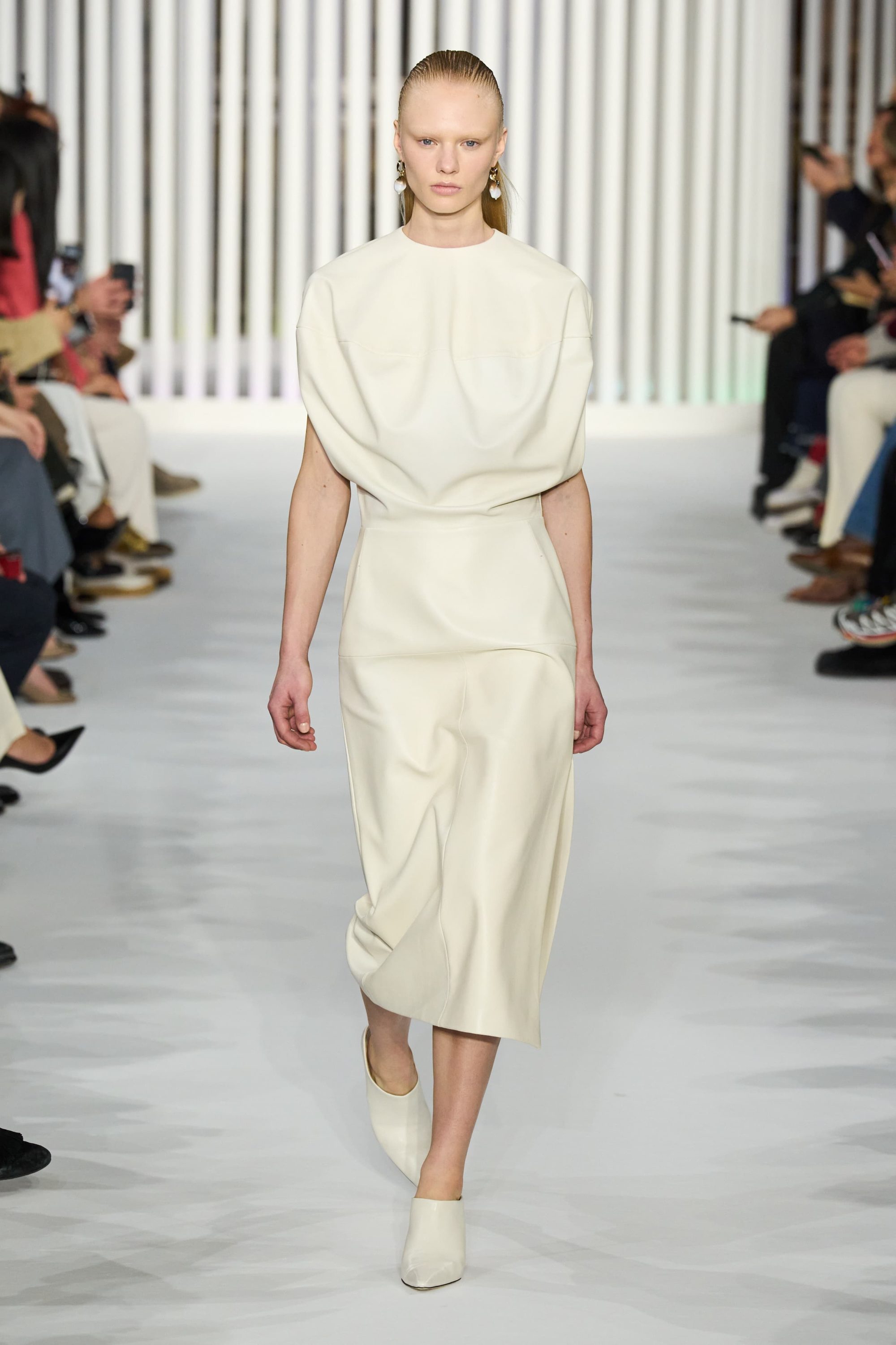 White Fall 2023 Fashion Trend | The Impression