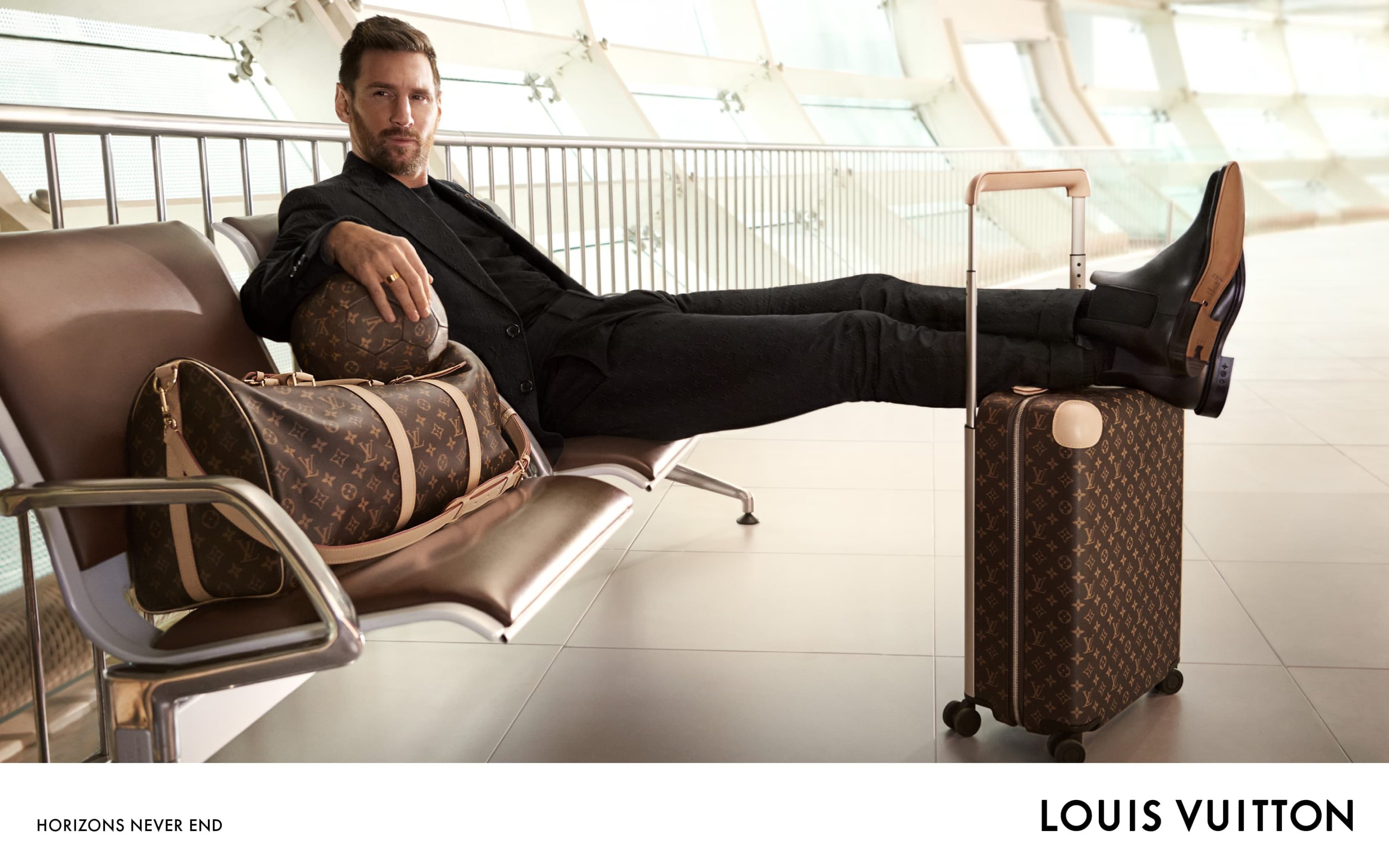LIONEL MESSI STARS IN THE NEW LOUIS VUITTON “HORIZONS NEVER END” TRAVEL  CAMPAIGN - Numéro Netherlands