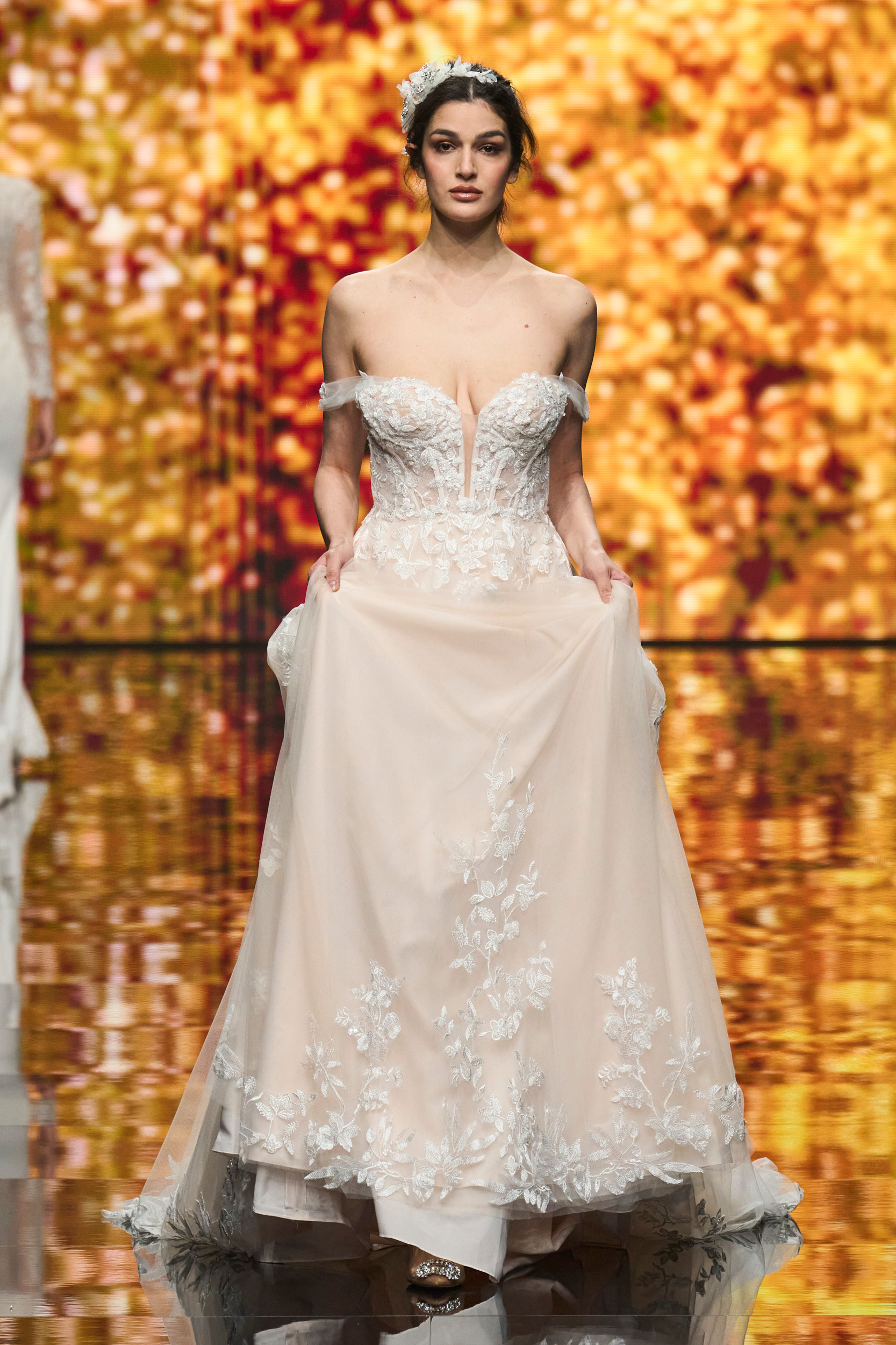 Spain Fashion Bridal 2024 Fashion Show 