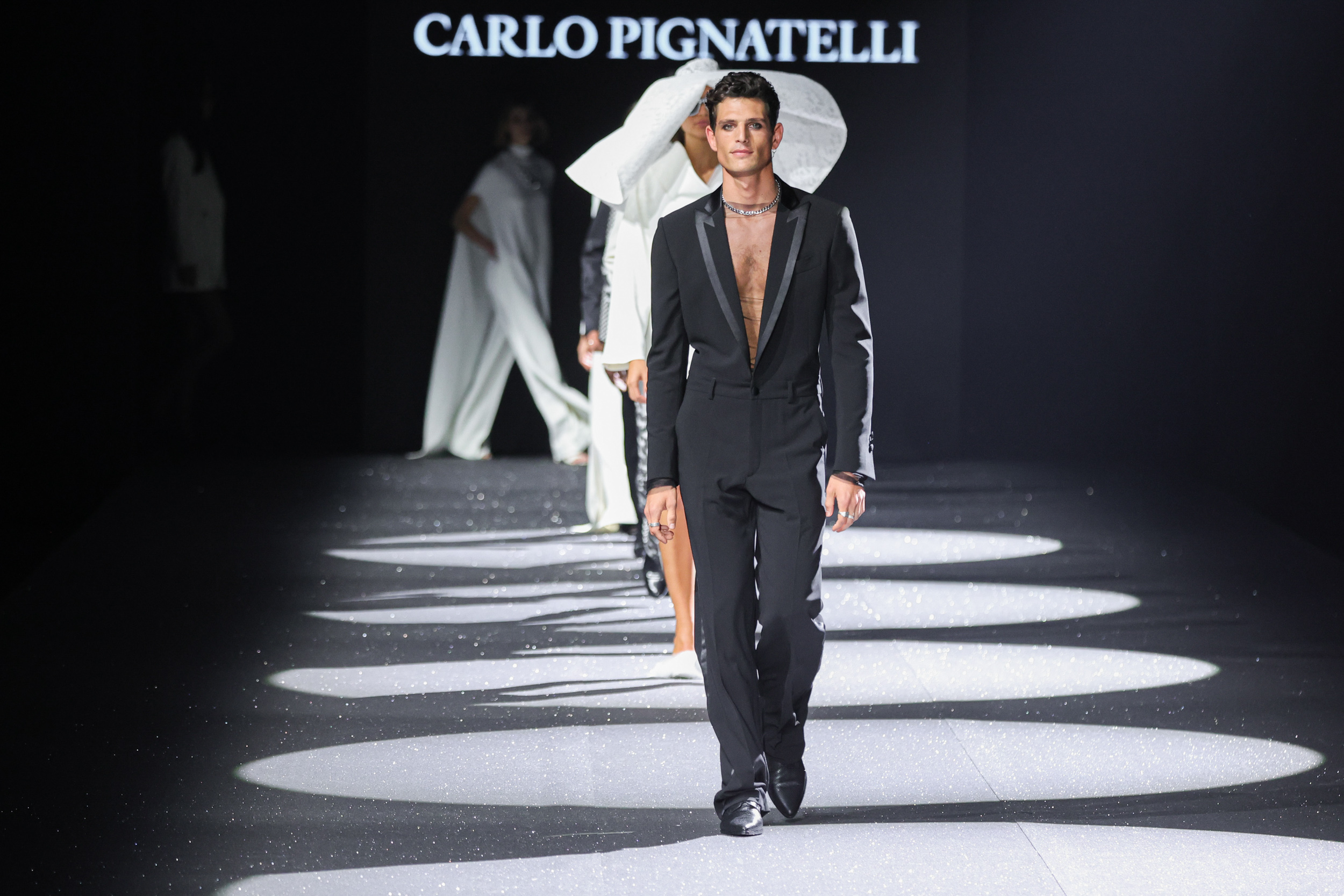 Carlo Pignatelli Bridal 2024 Fashion Show The Impression   Carlo Pignatelli Brd S24 158 